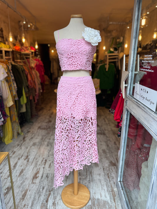 COORDINATO TOP E GONNA ROSA TRAFORATO