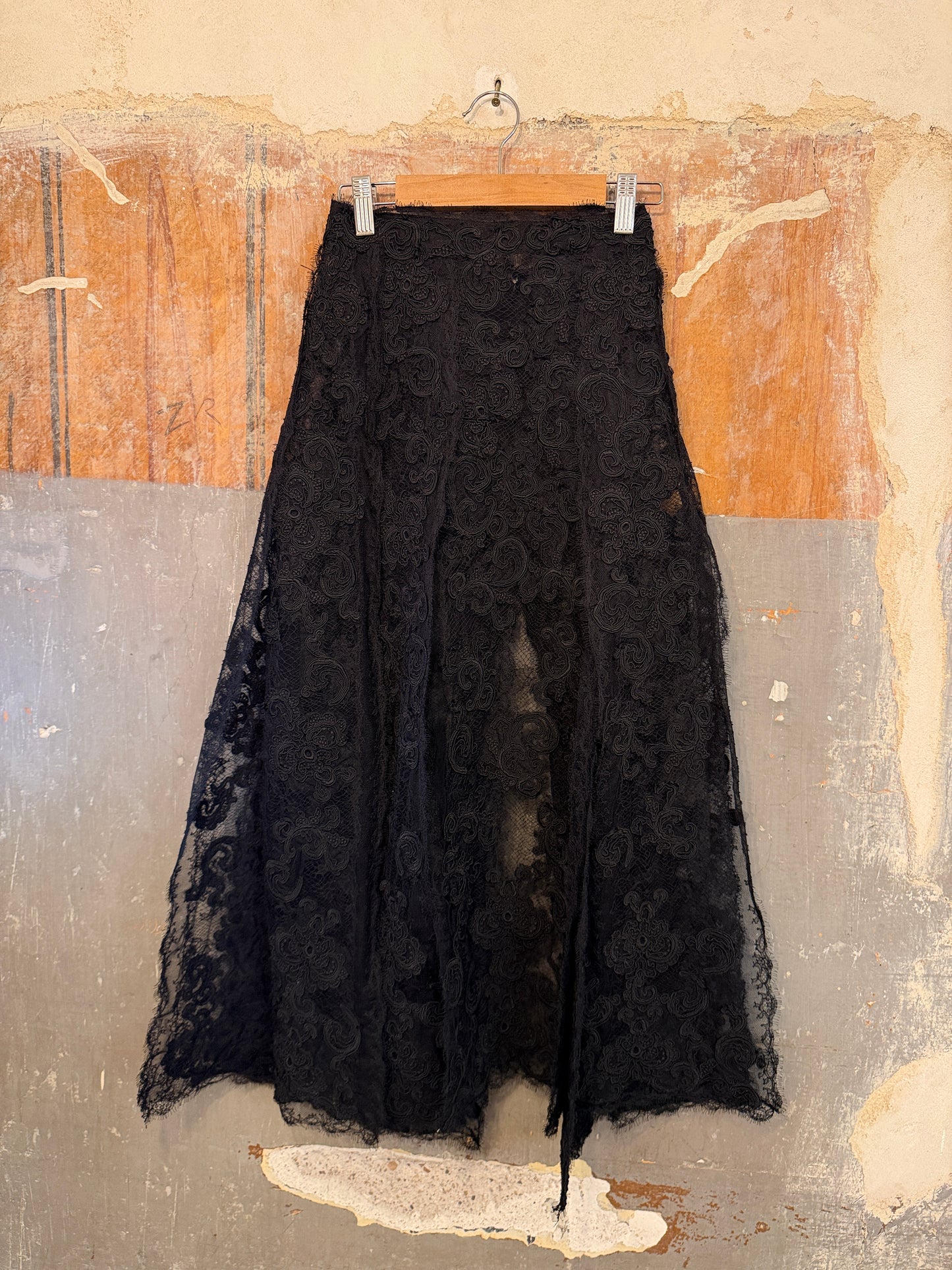 NEW COLLECTION - GONNA ERMANNO SCERVINO SPACCHI PIZZO NERO