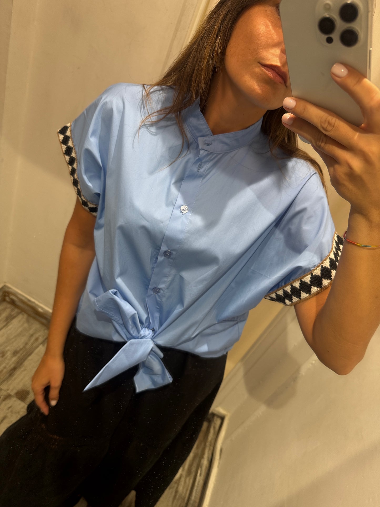 CAMICIA OVER CELESTE CON NODO
