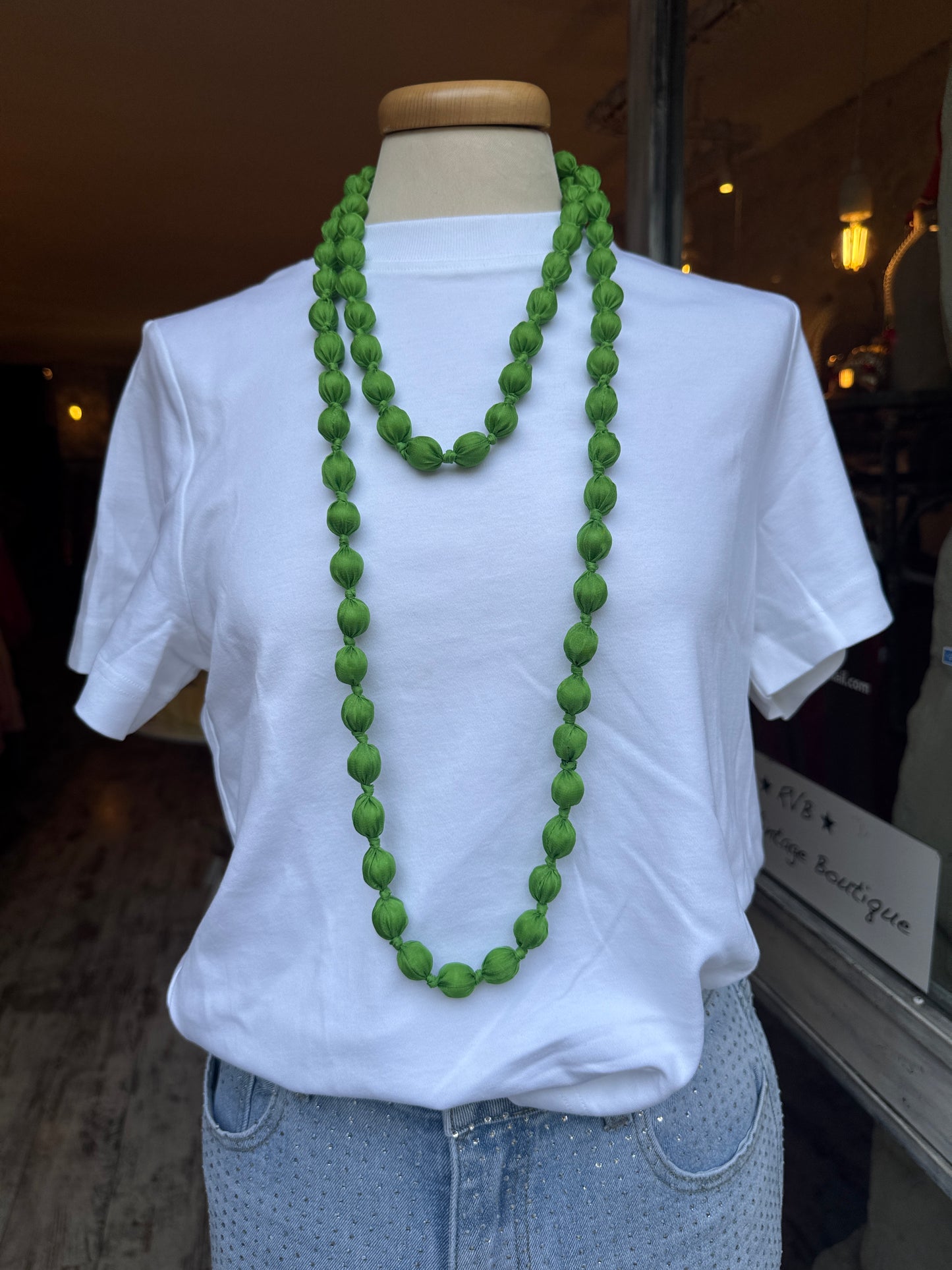 COLLANA PALLINE TESSUTO