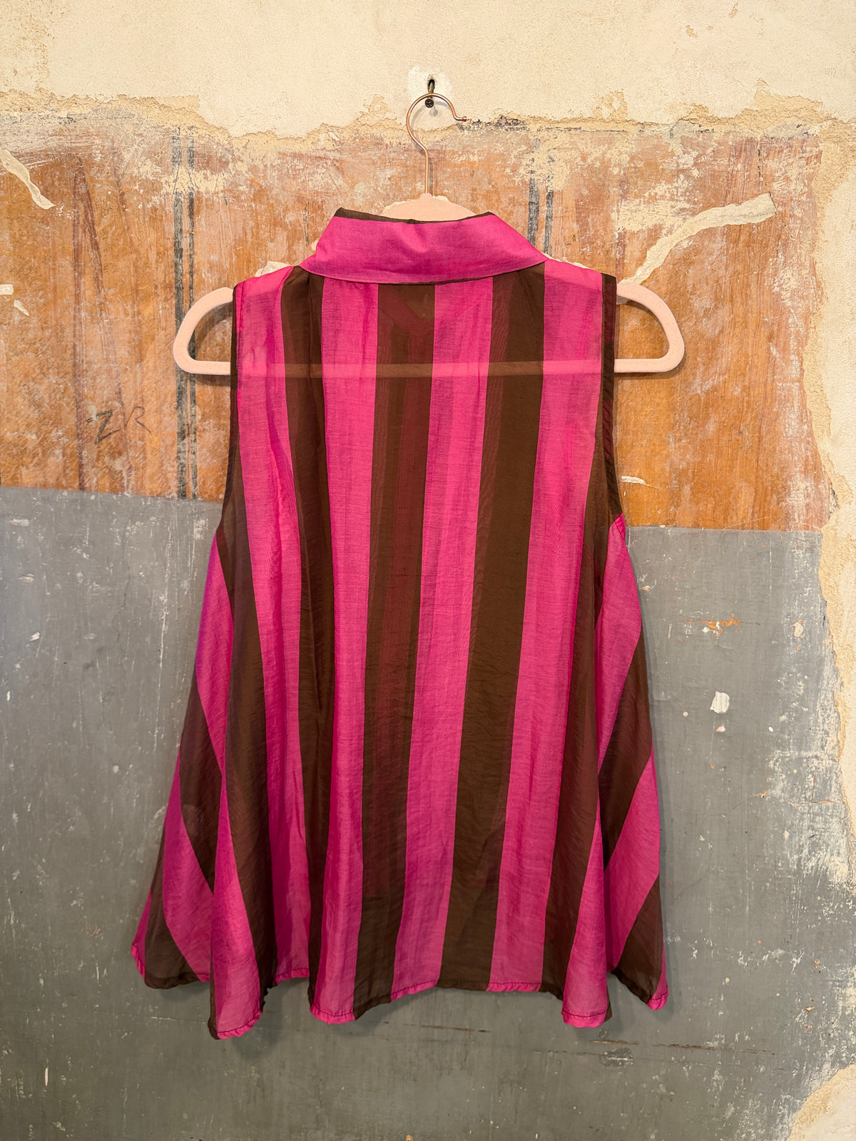 CAMICIA VELATA A RIGHE FUCSIA E MARRONE