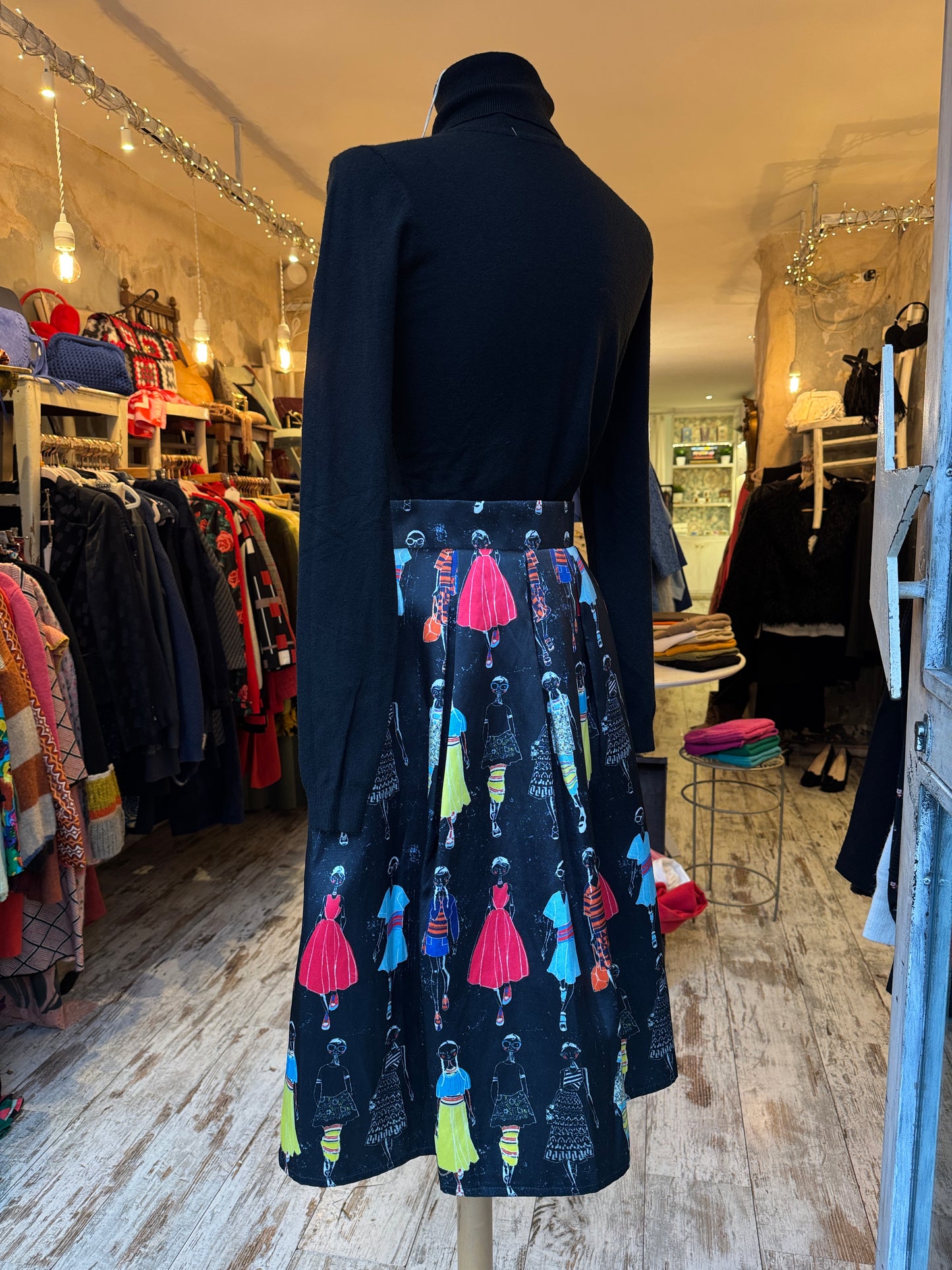 GONNA JACK T A RUOTA NERA FANTASIA DONNE