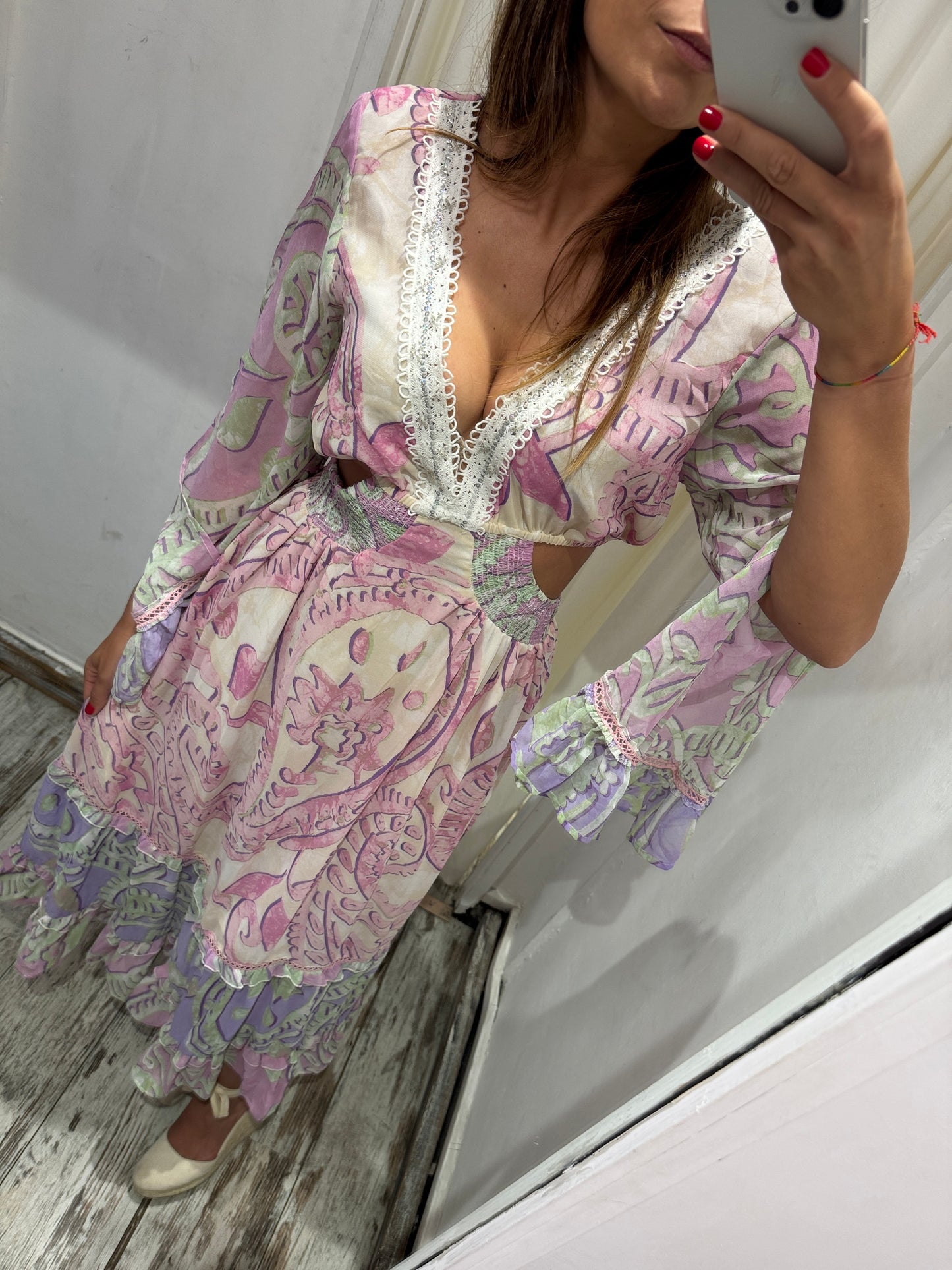 ABITO RIVER ISLAND CUT OUT