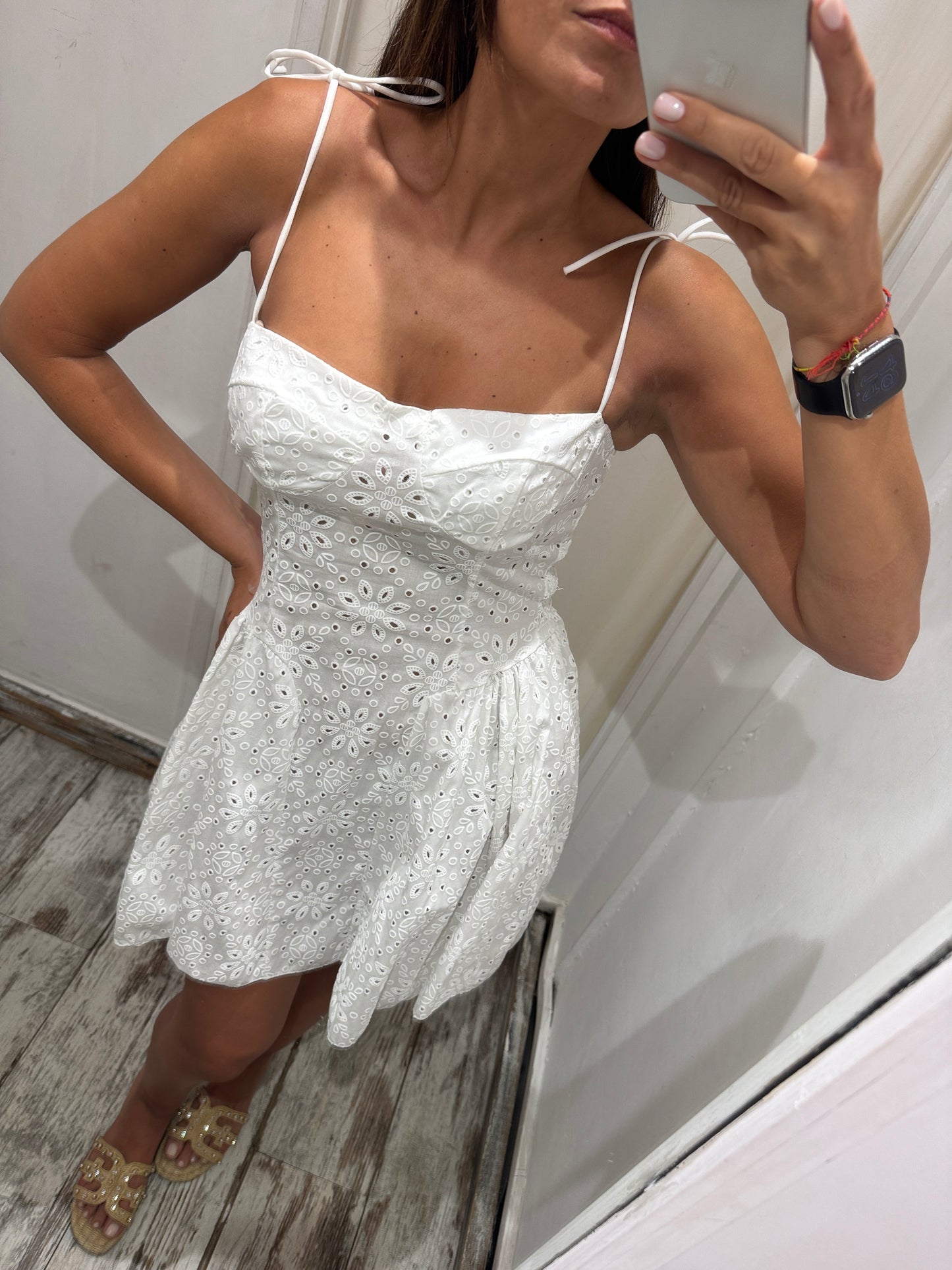 ABITO CORTO EFFETTO SANGALLO BIANCO