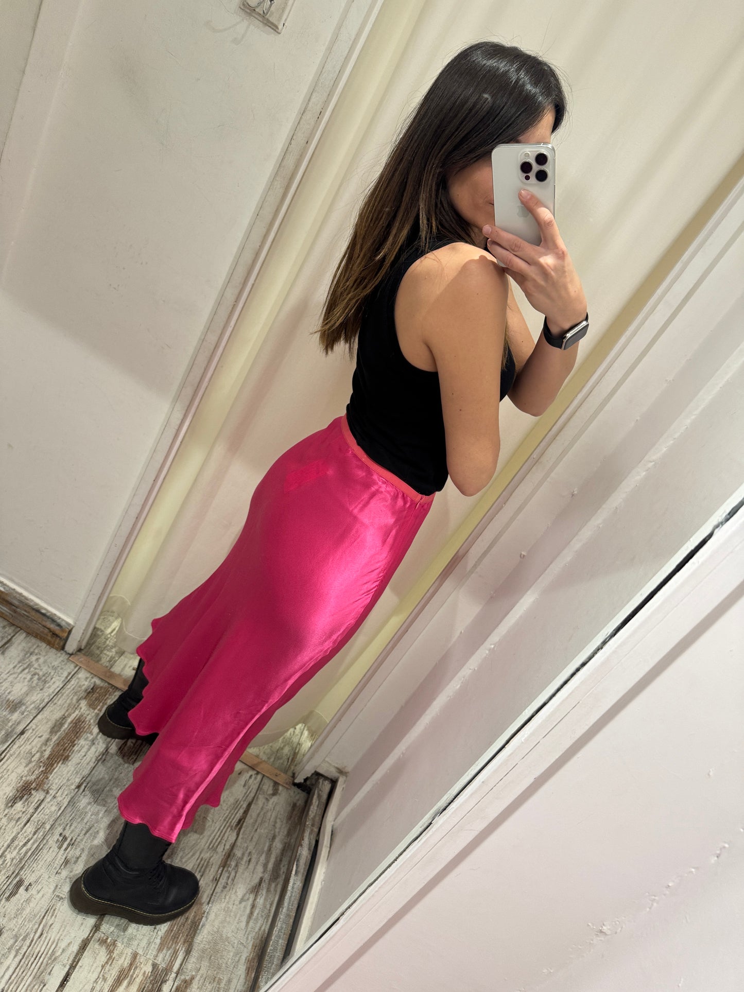 GONNA SOLOTRE FUCSIA SATIN MIDI