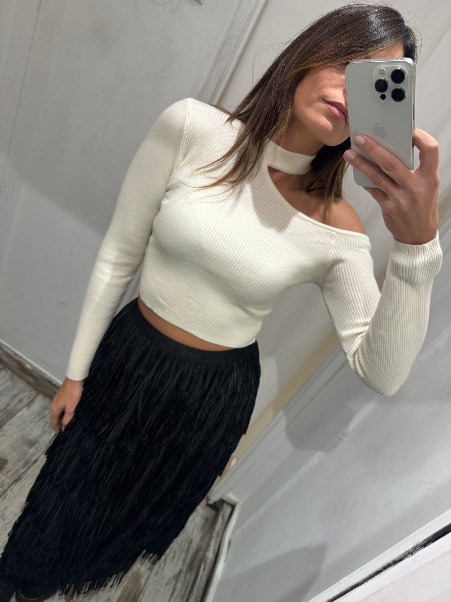 MAGLIA CUT OUT COSTINE PANNA