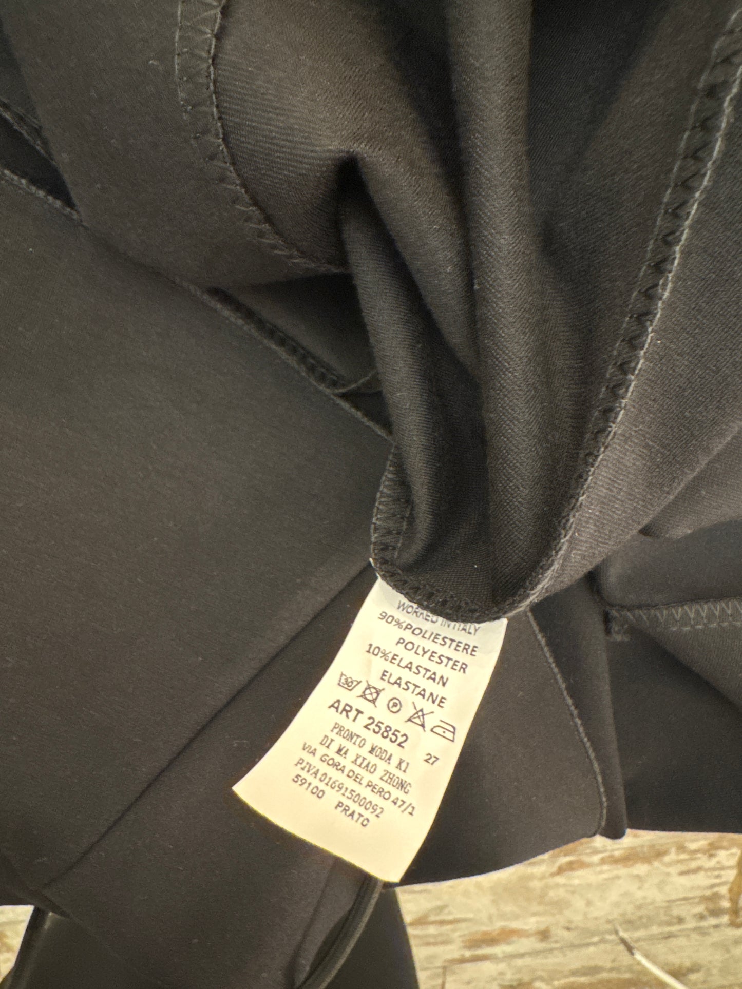 ABITO NERO GONNA A RUOTA