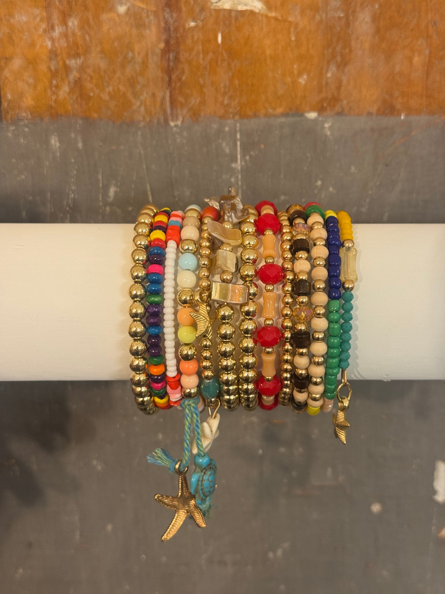 BRACCIALE SPIRALE CON PERLINE
