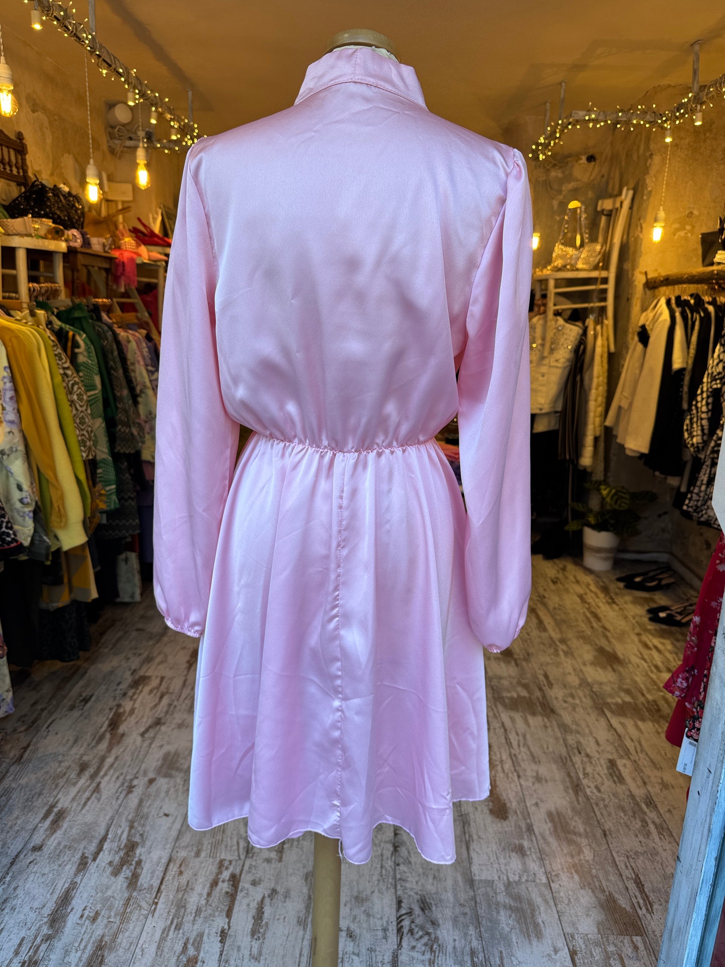ABITO SATIN ROSA CON FIOCCO