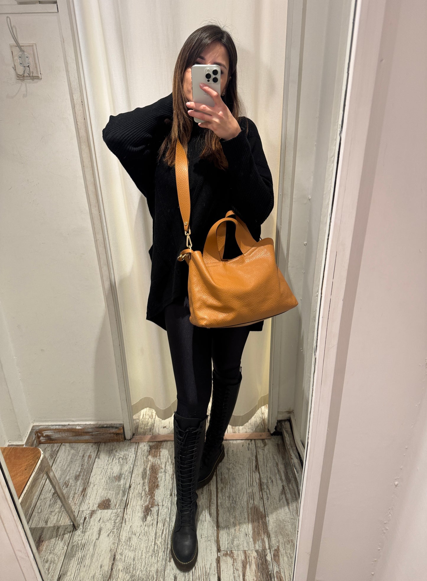BORSA AVENUE 67 IN PELLE CAMMELLO