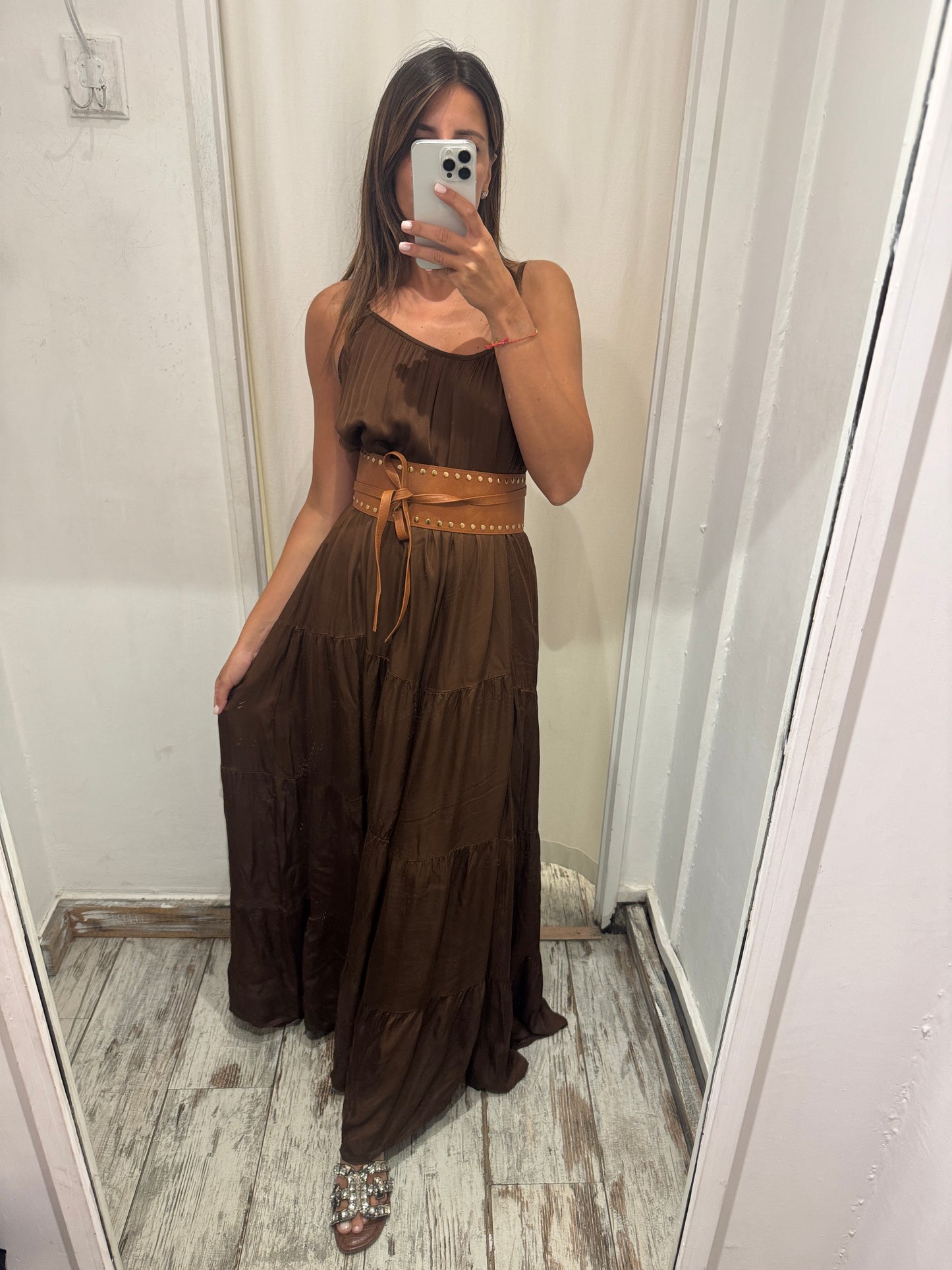 ABITO LUNGO SATIN MARRONE
