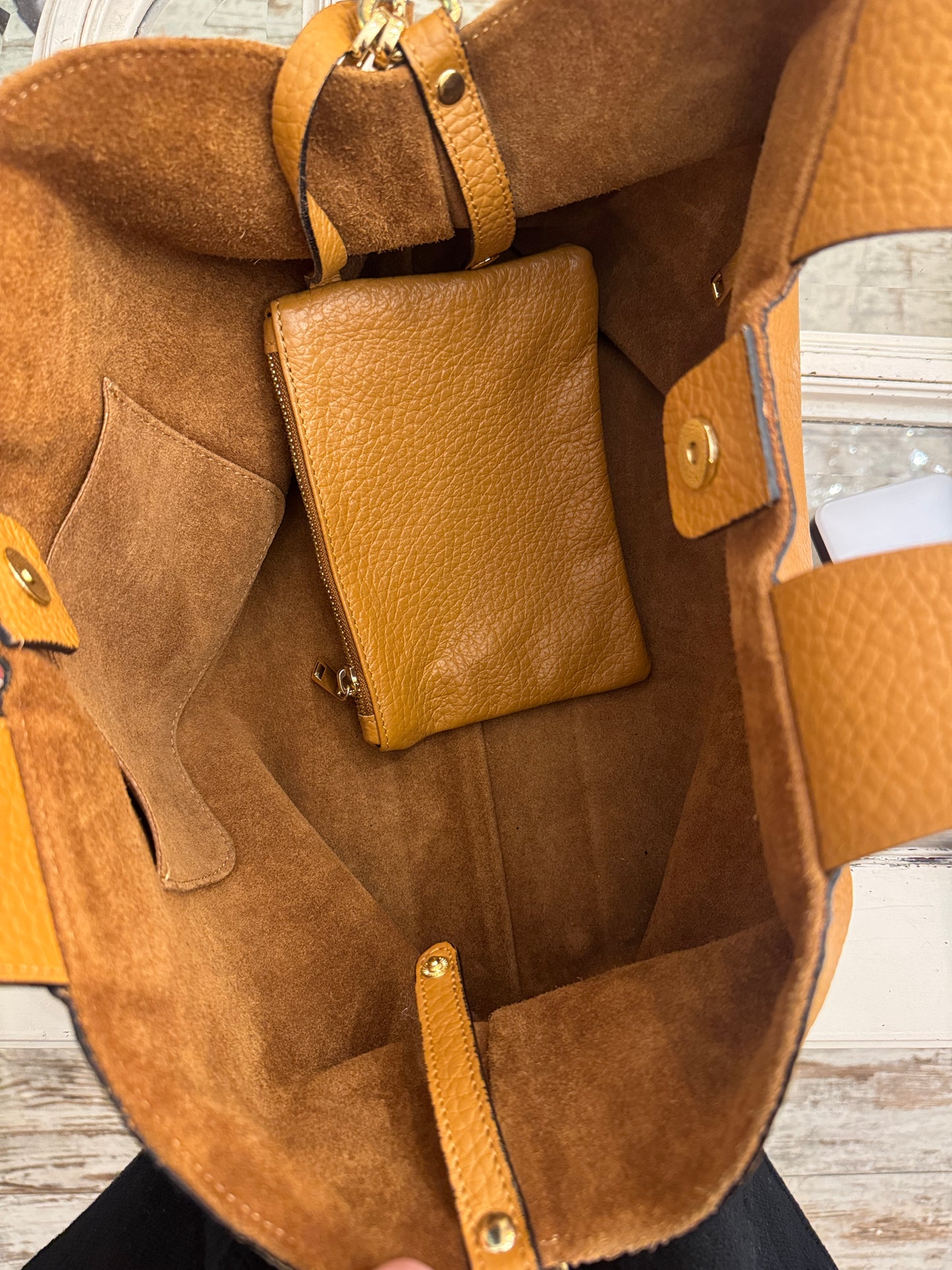 BORSA AVENUE 67 IN PELLE CAMMELLO