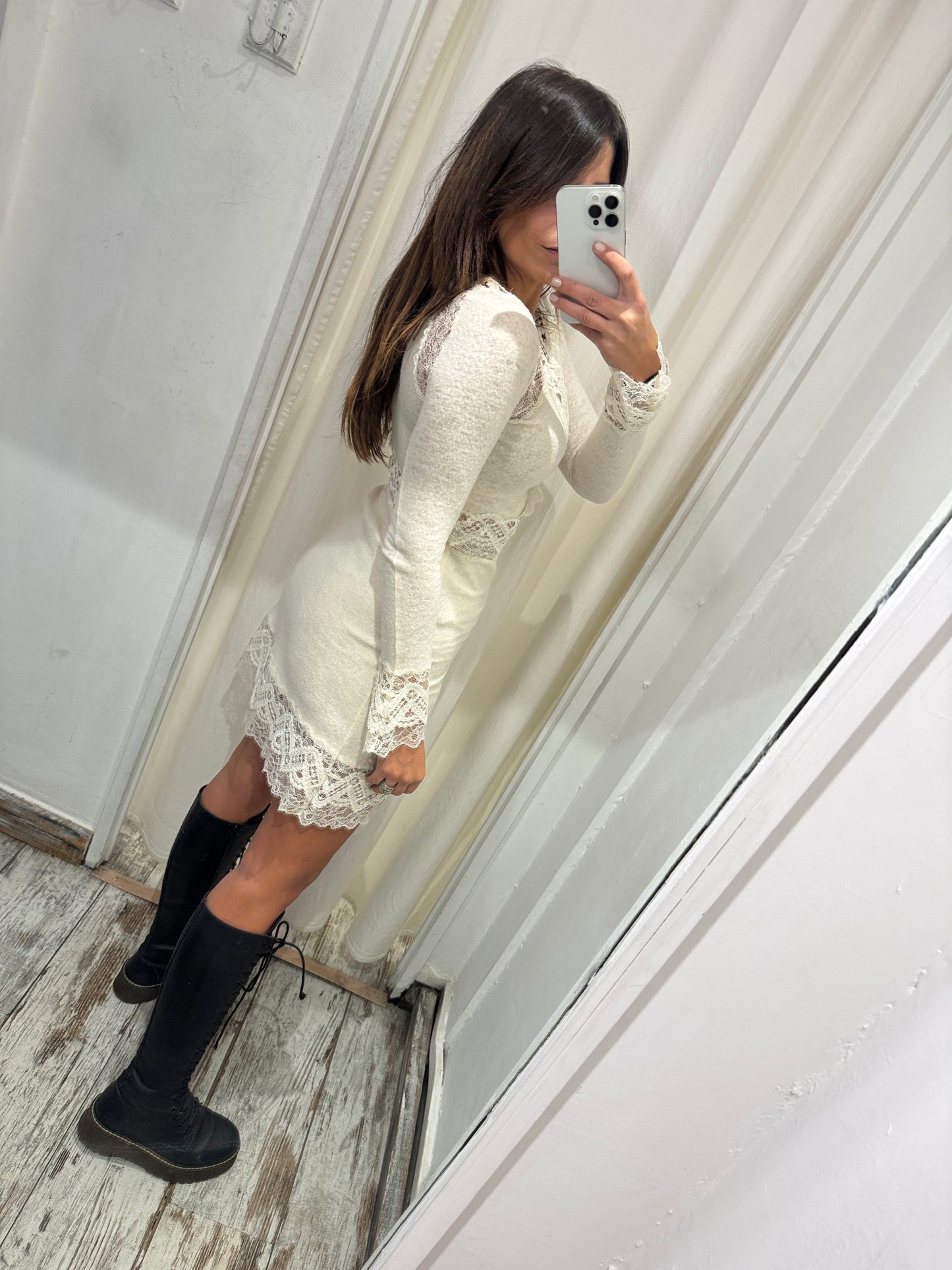 ABITO ERMANNO SCERVINO PANNA CON PIZZO