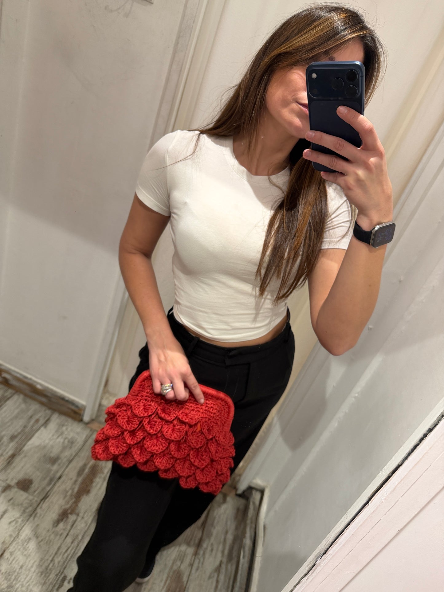 CLUTCH PETALI ROSSO RAFIA