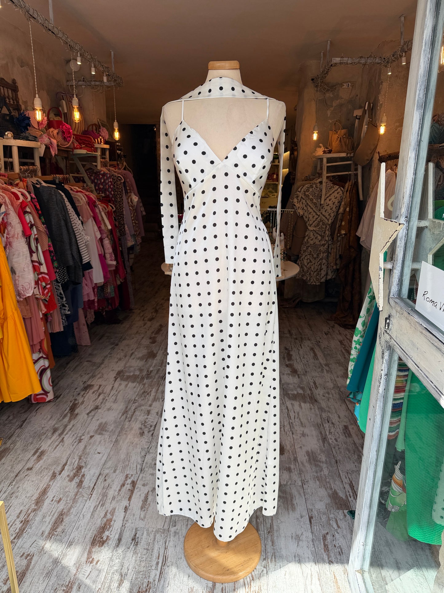 NEW COLLECTION - ABITO LONGUETTE BIANCO POIS CON FUSCIACCA