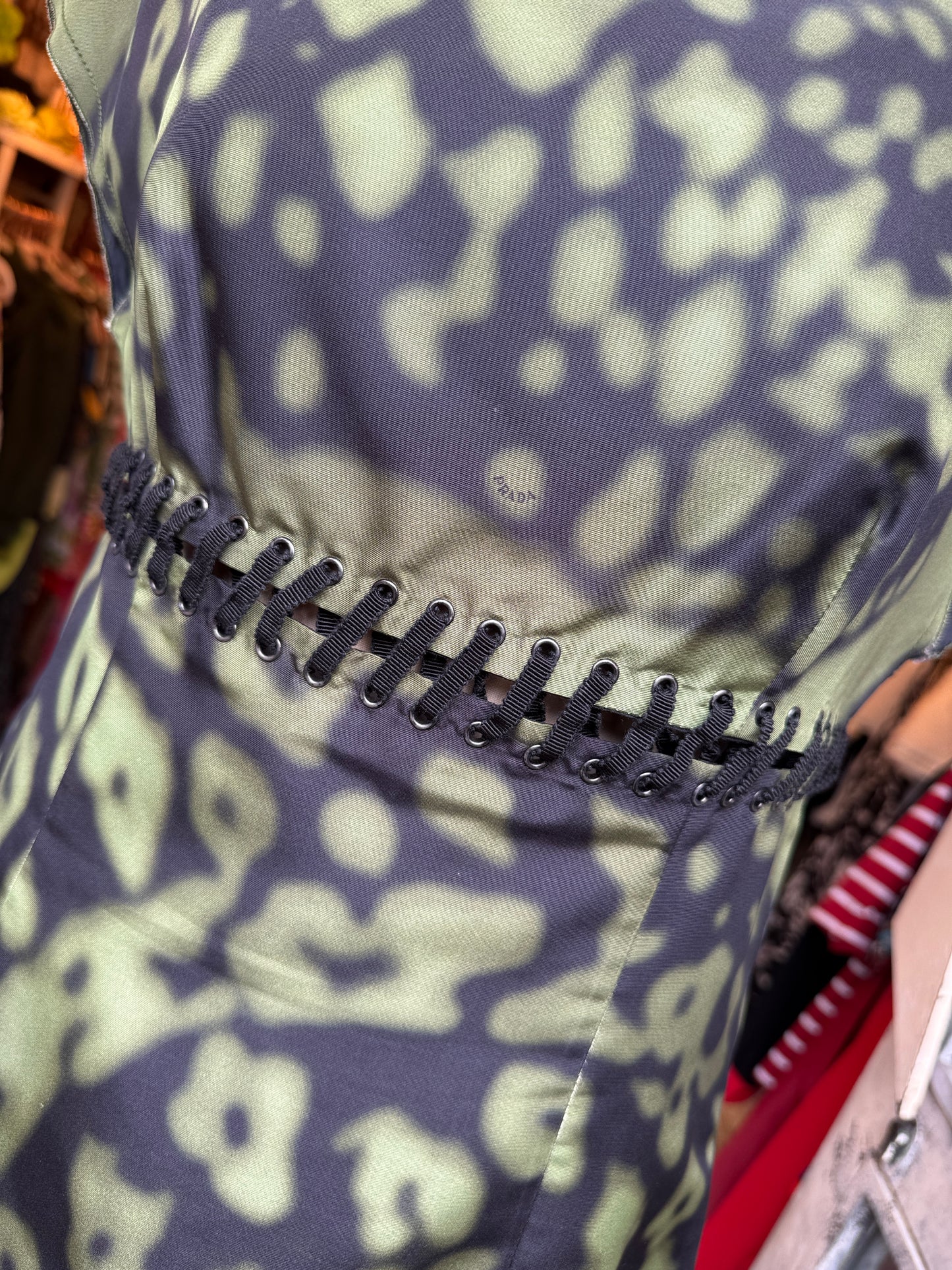 ABITO PRADA VERDE MILITARE