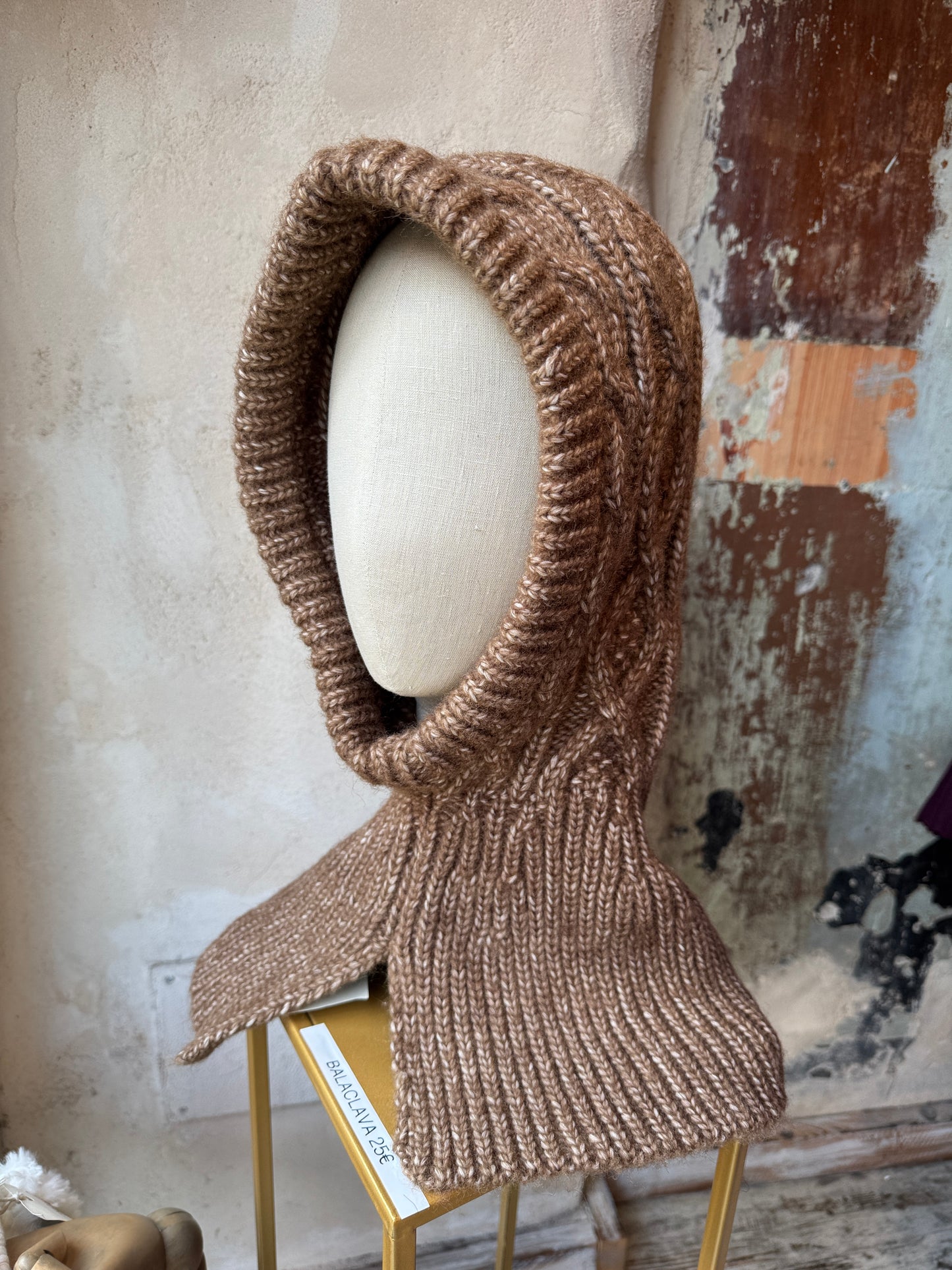BALACLAVA CAPPUCCINO