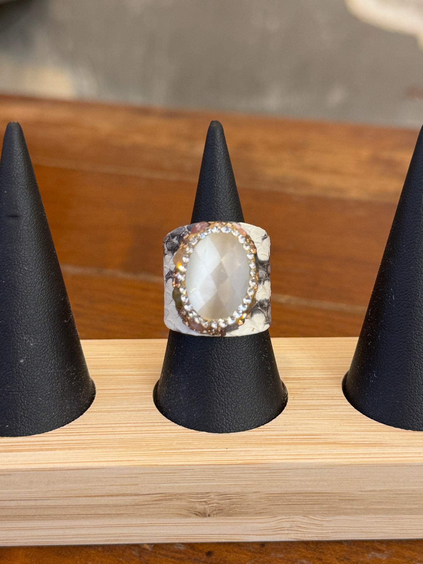ANELLO RAME E PIETRA