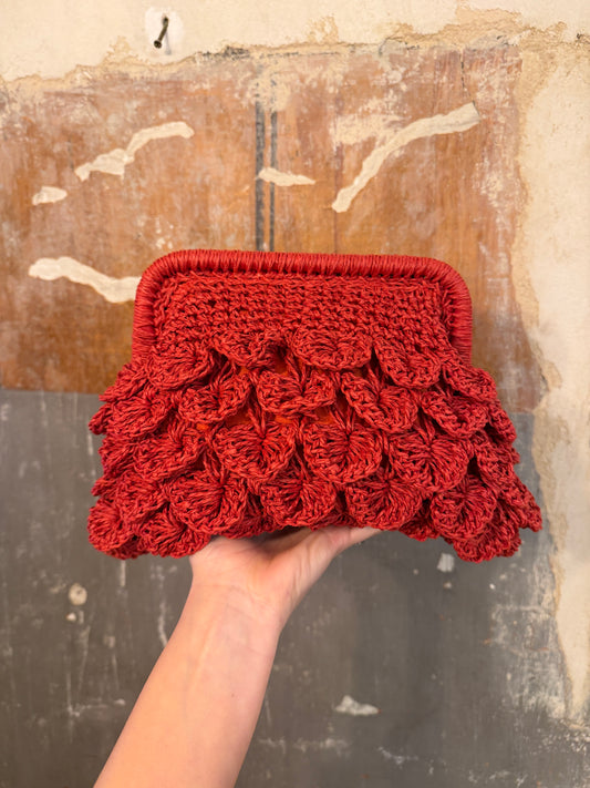 CLUTCH PETALI ROSSO RAFIA