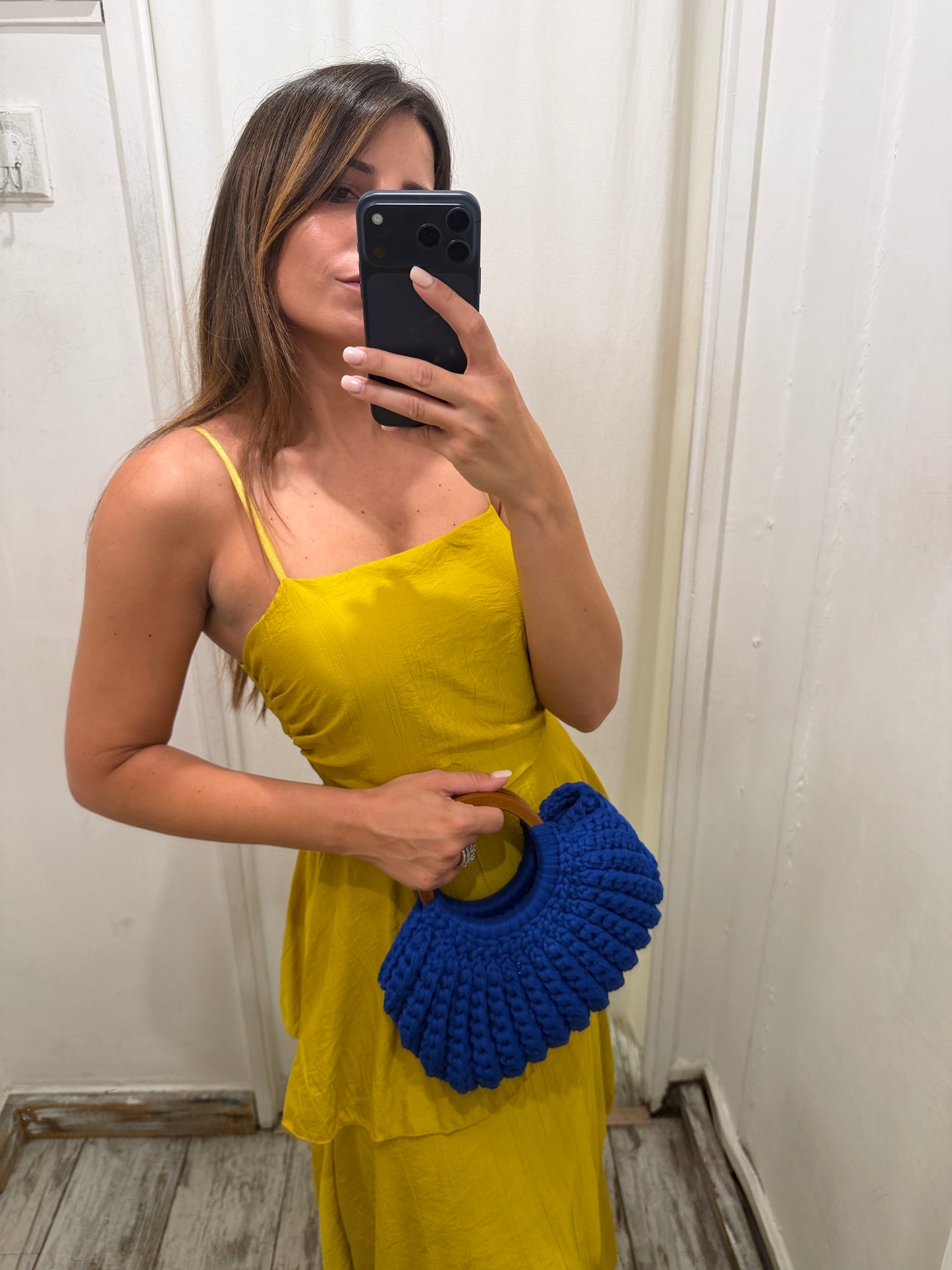 BORSA CROCHET BLU ELETTRICO MANICI LEGNO