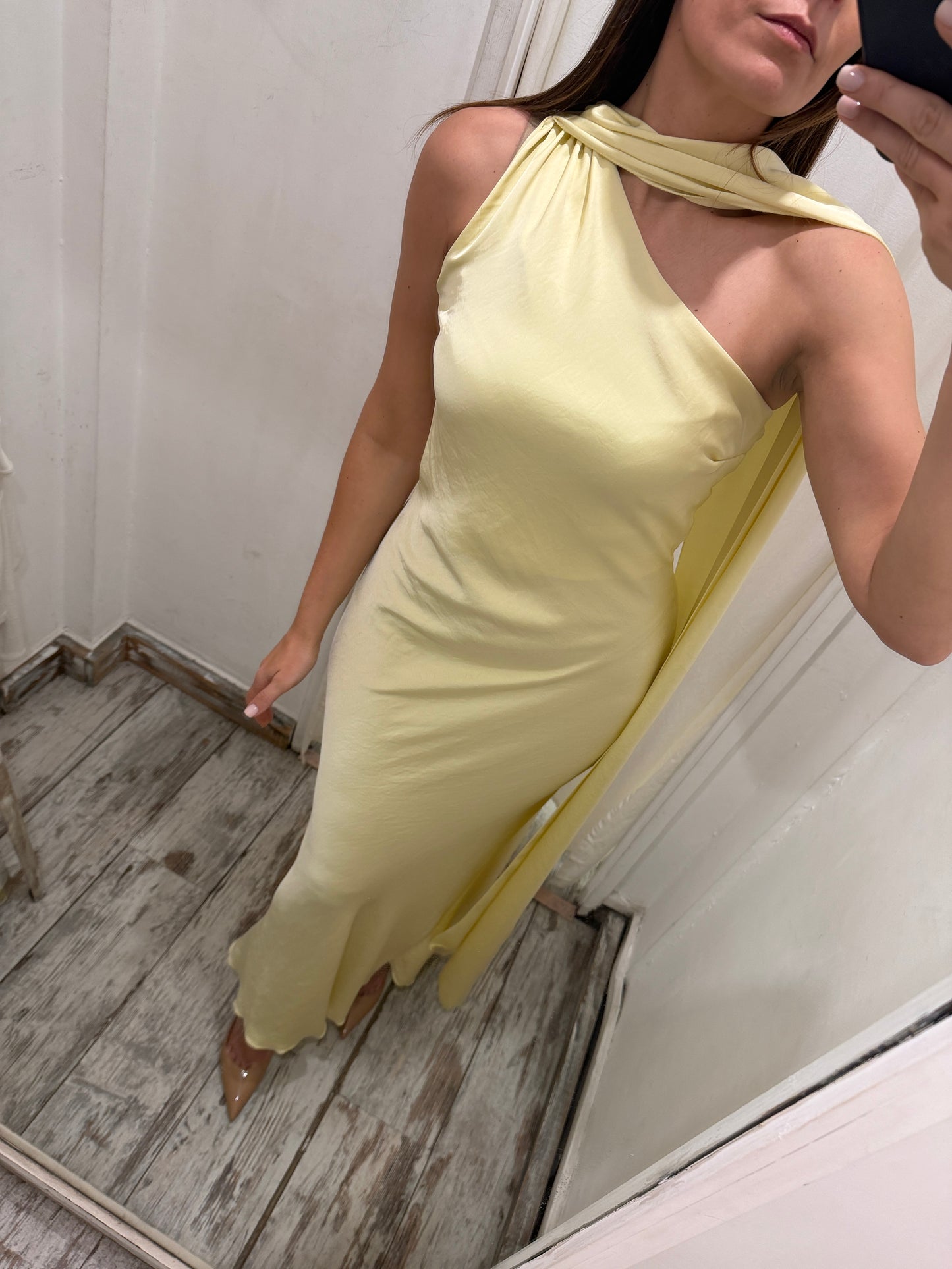 NEW COLLECTION - ABITO LUNGO MONOSPALLA GIALLO CON STOLA