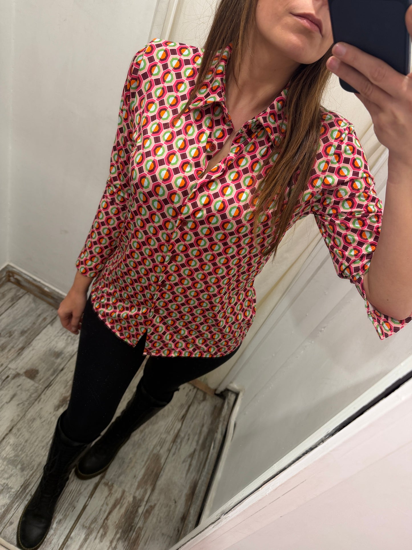 NEW COLLECTION - CAMICIA GEOMETRICA FUCSIA E VERDE LYCRA