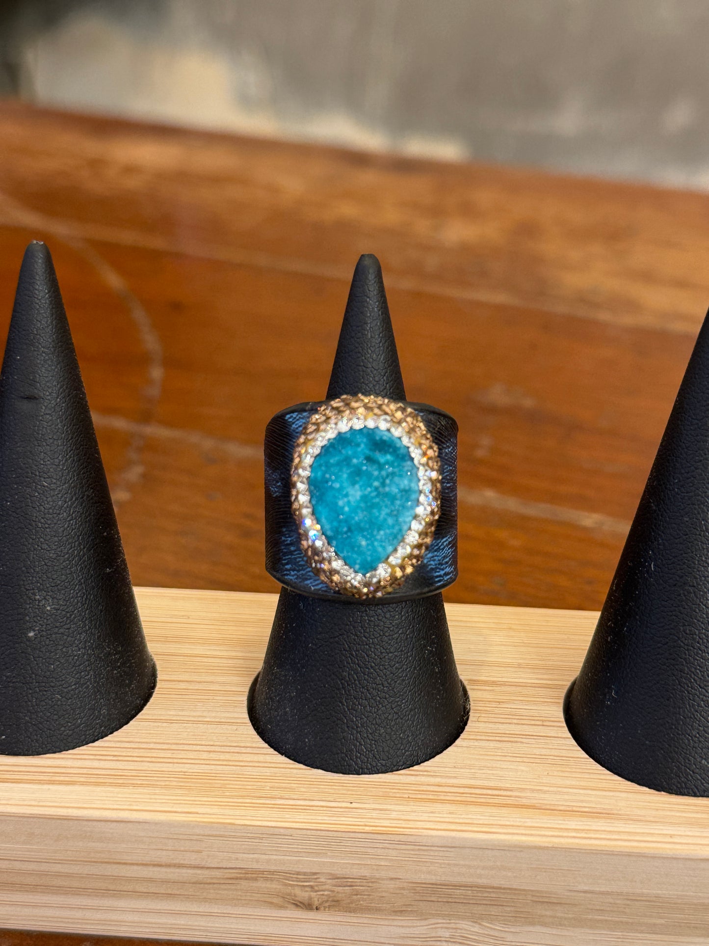 ANELLO RAME E PIETRA