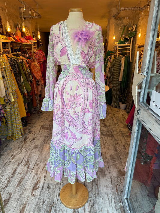 ABITO RIVER ISLAND CUT OUT