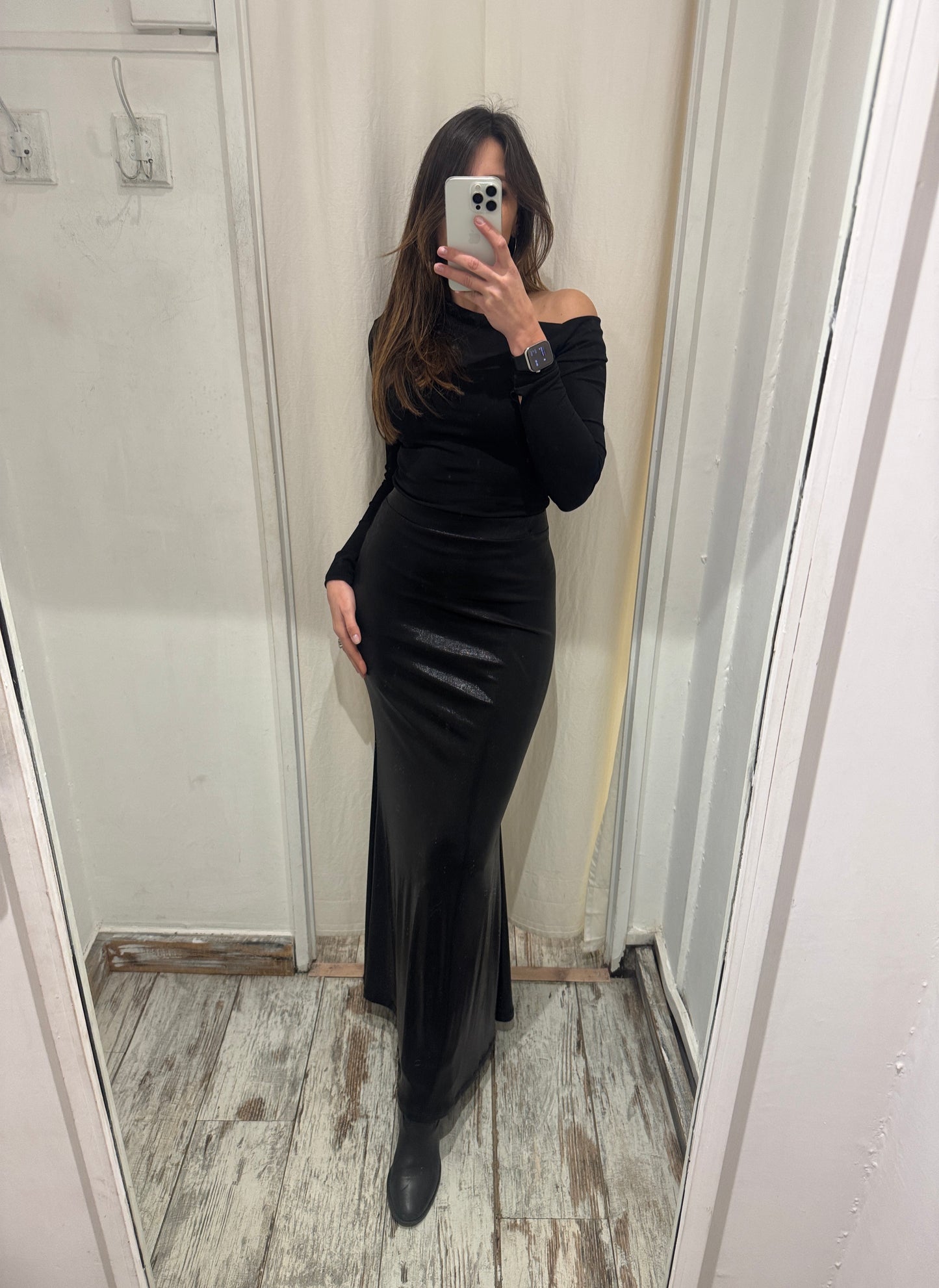 GONNA LUNGA NERO LUCIDA