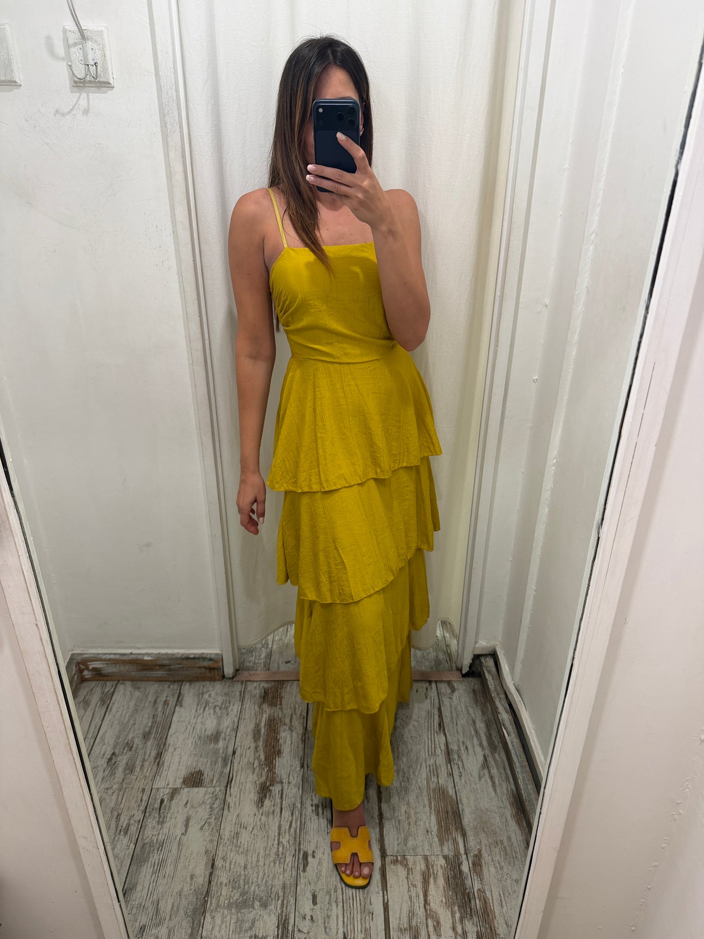 ABITO LUNGO BALZE GIALLO
