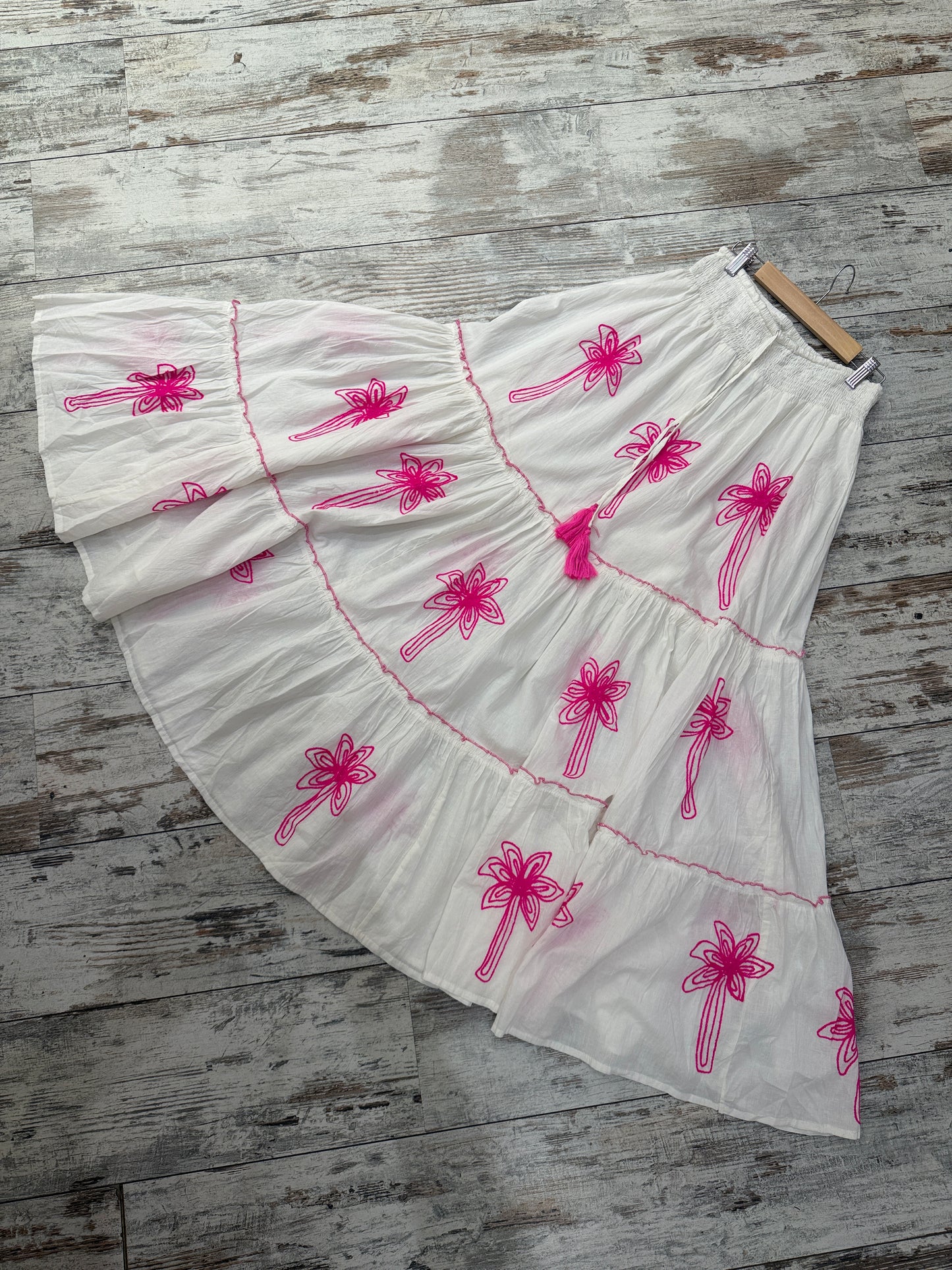 GONNA BIANCA PALME FUCSIA