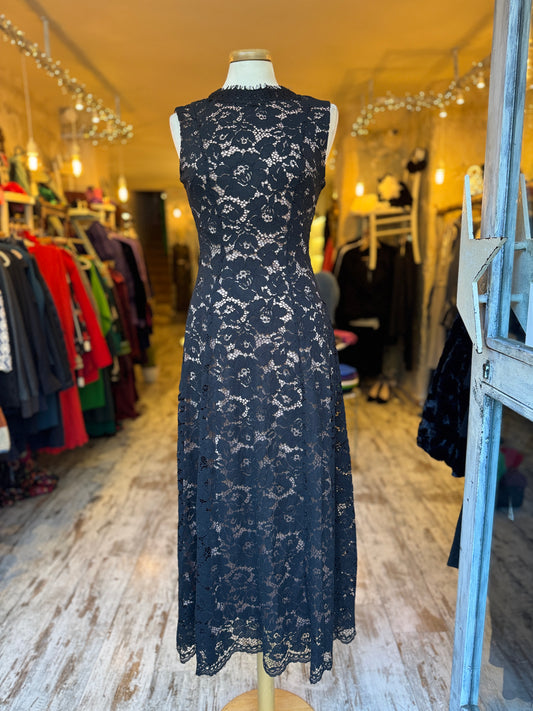 NEW COLLECTION - ABITO LONGUETTE PIZZO NERO