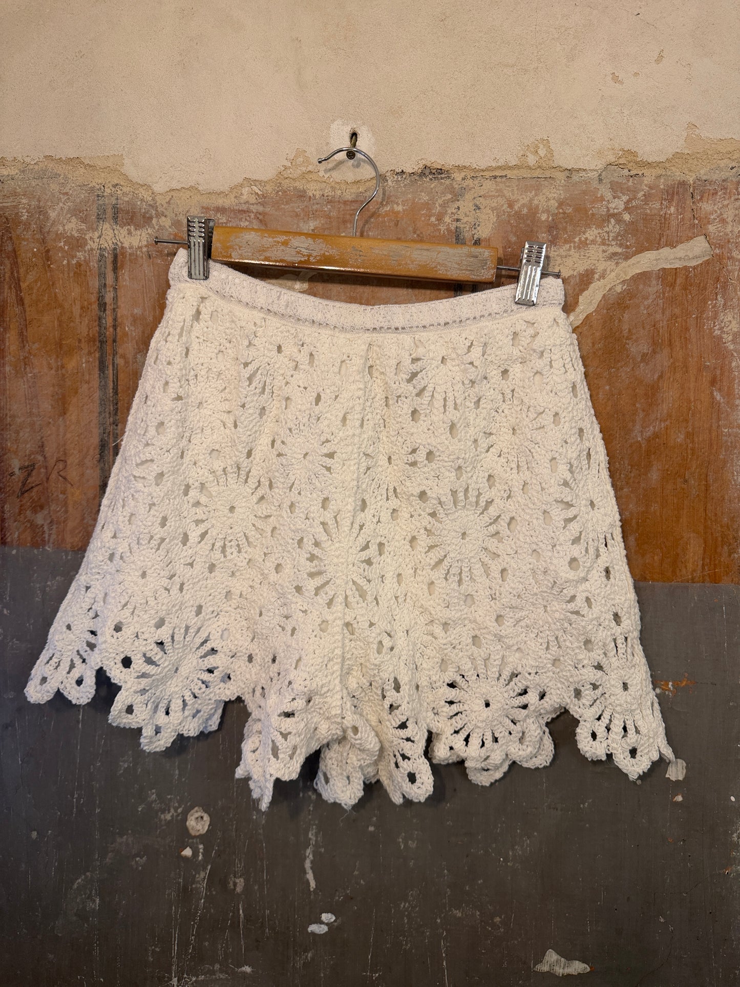 NEW COLLECTION - SHORTS CROCHET BIANCO
