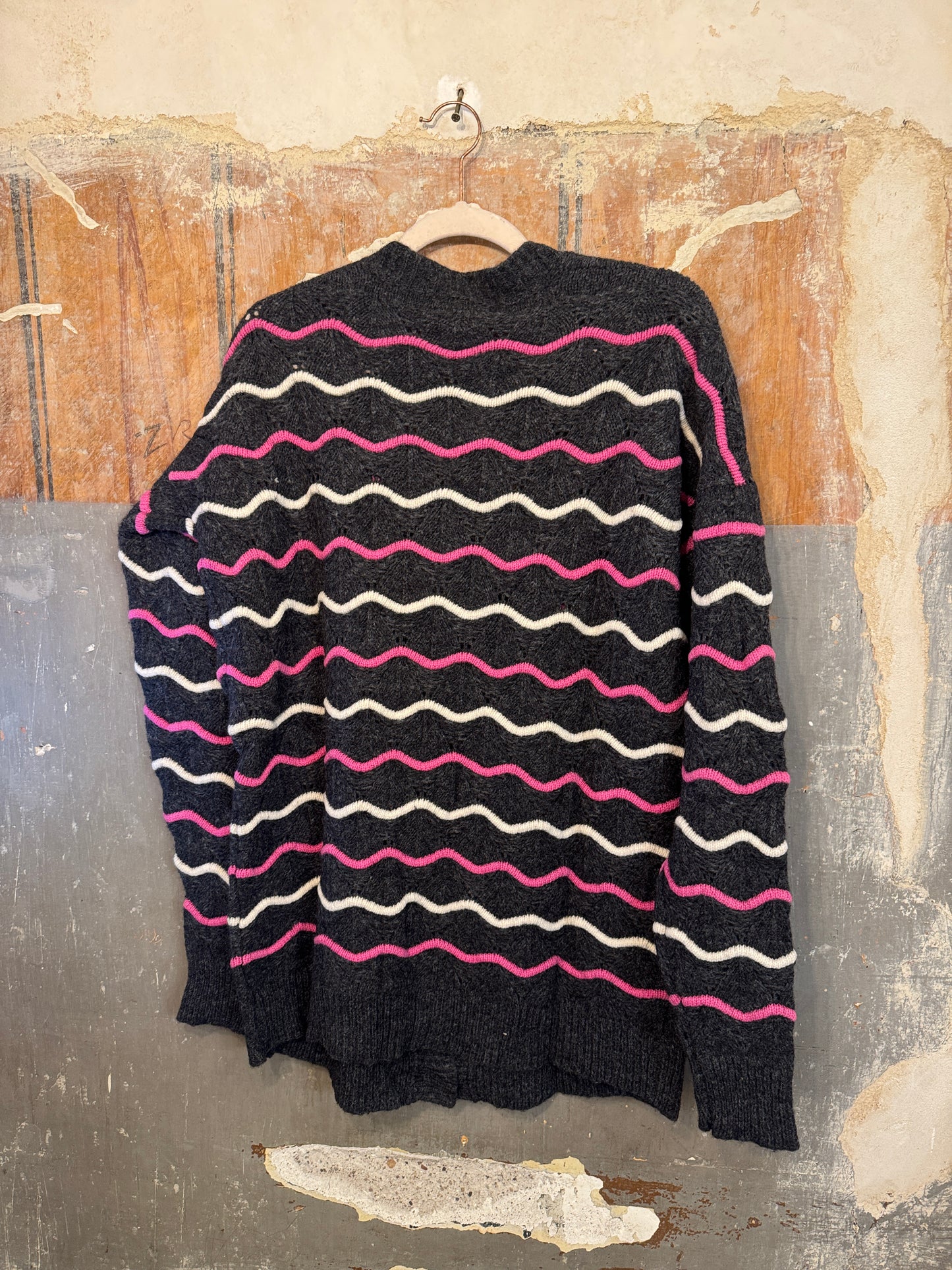 CARDIGAN SUOLI ANTRACITE RIGHE FUCSIA E PANNA