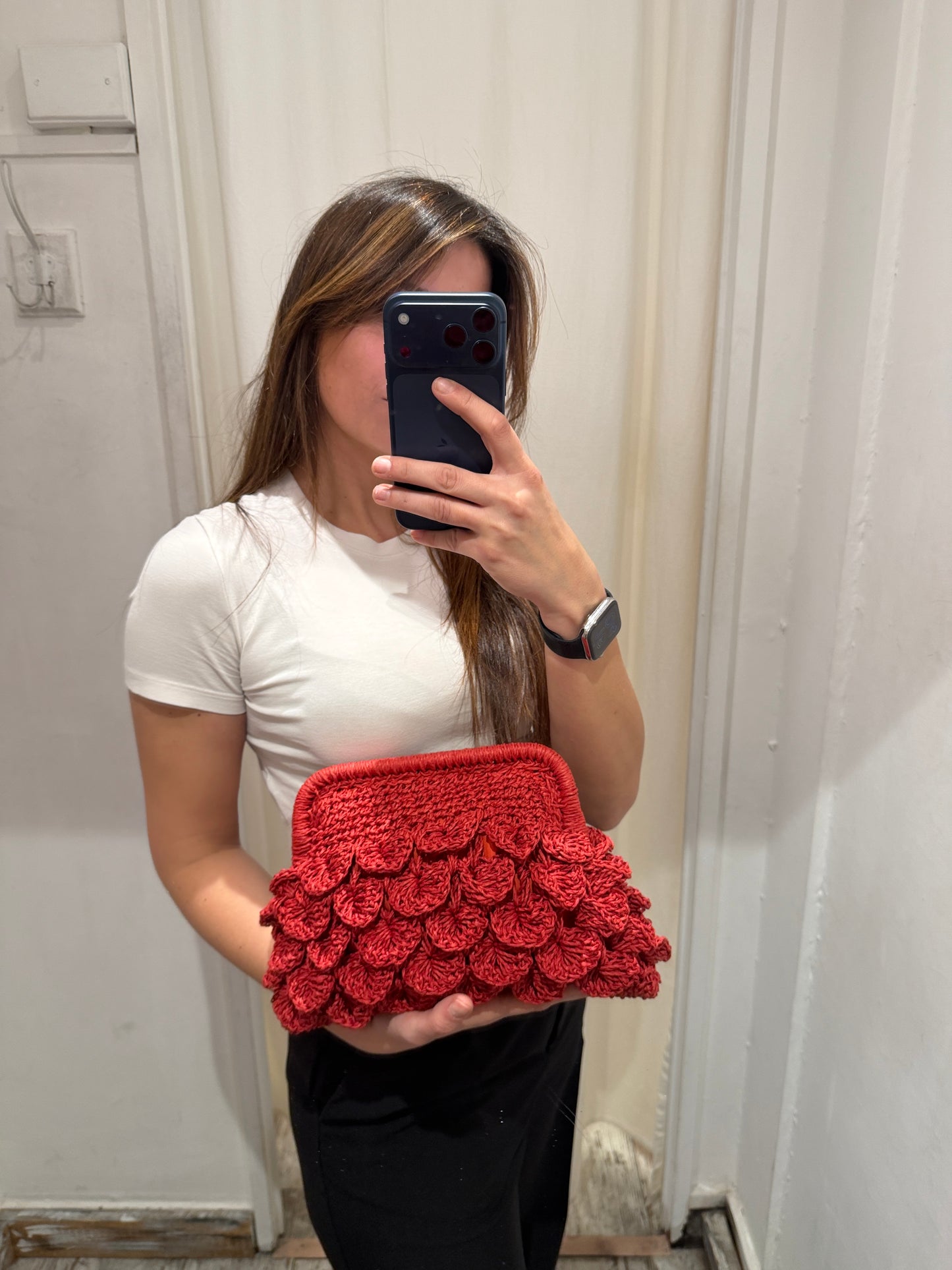 CLUTCH PETALI ROSSO RAFIA