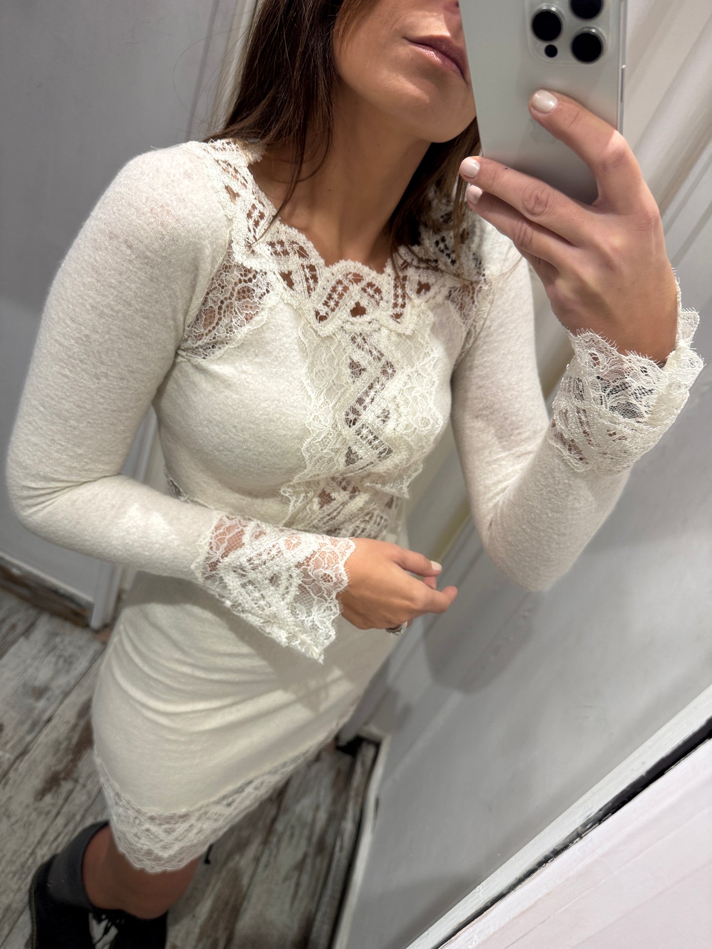 ABITO ERMANNO SCERVINO PANNA CON PIZZO