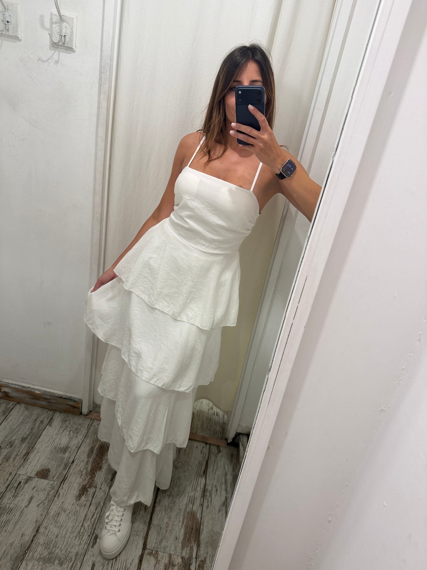 ABITO LUNGO BALZE BIANCO