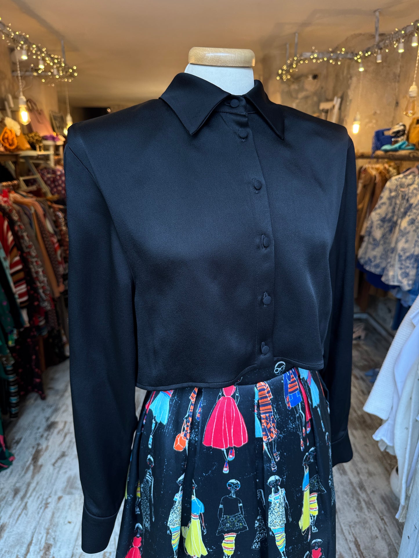 NEW COLLECTION - CAMICIA CROP MVP WARDROBE NERA