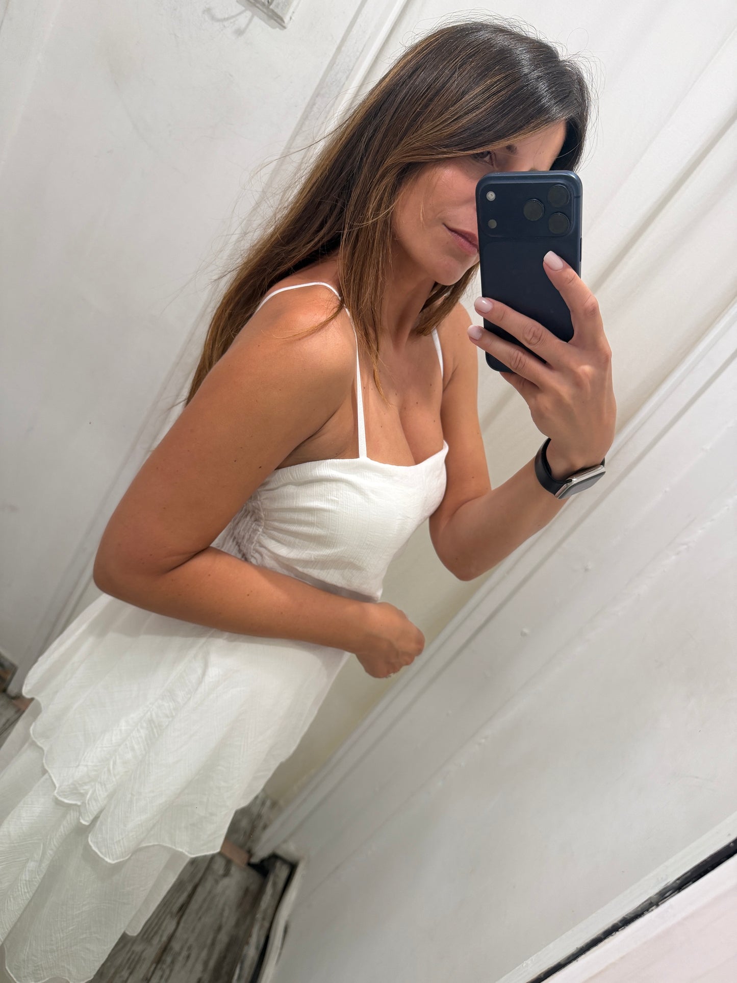 ABITO LUNGO BALZE BIANCO