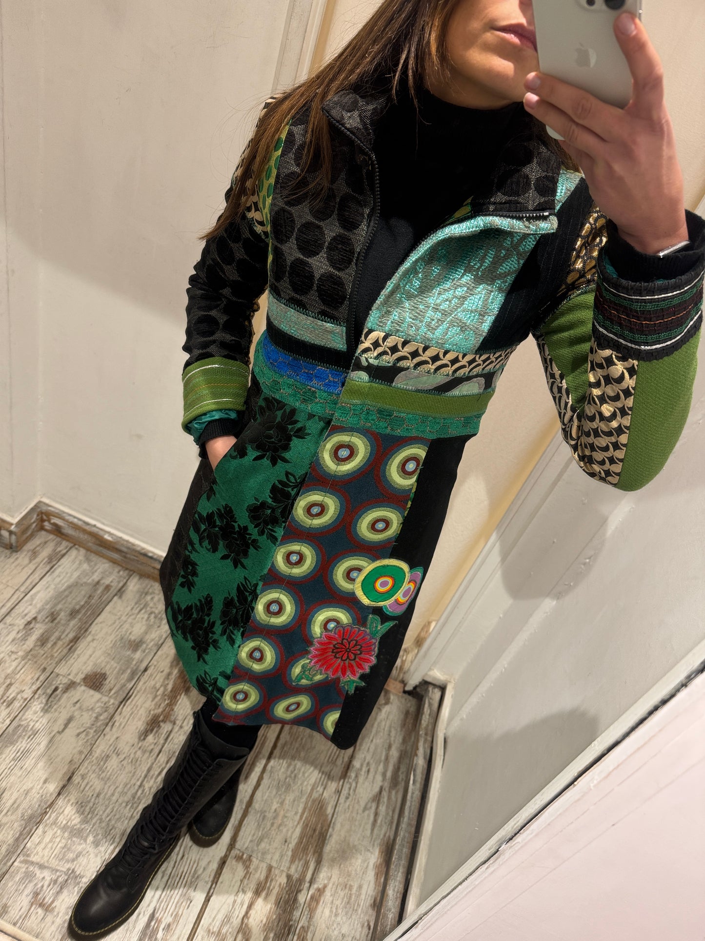 NEW COLLECTION - CAPPOTTINO DESIGUAL VERDE FANTASIA