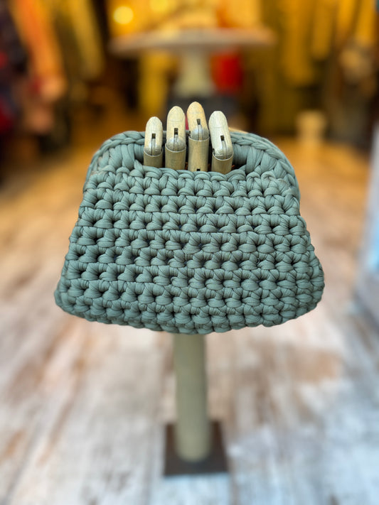 CLUTCH BAG VERDE MILITARE