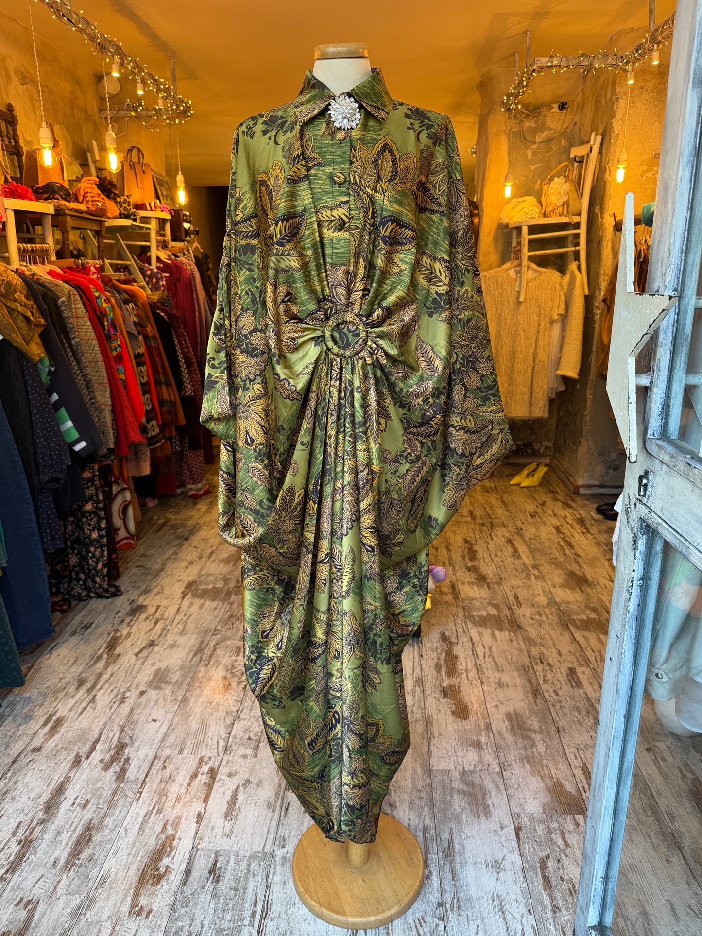 NEW COLLECTION - ABITO DRAPPEGGIO VERDE E ORO