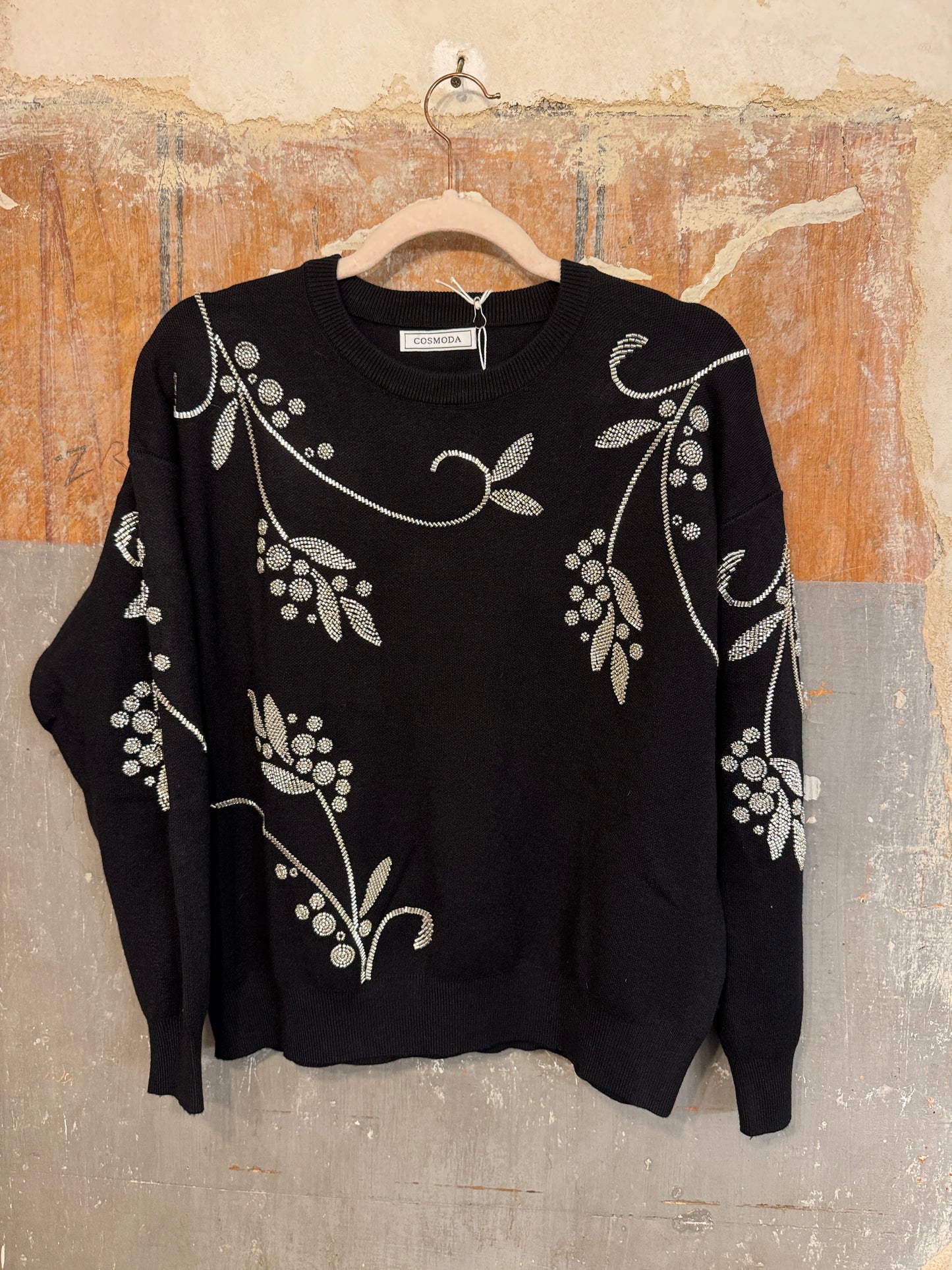 MAGLIA NERO CON PERLINE SILVER