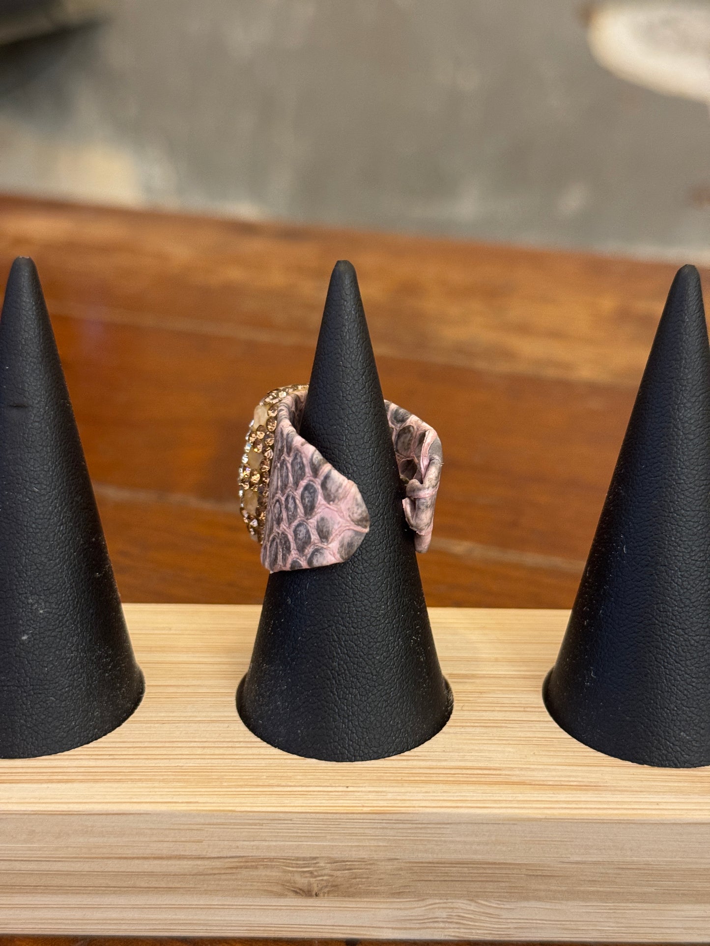 ANELLO RAME E PIETRA