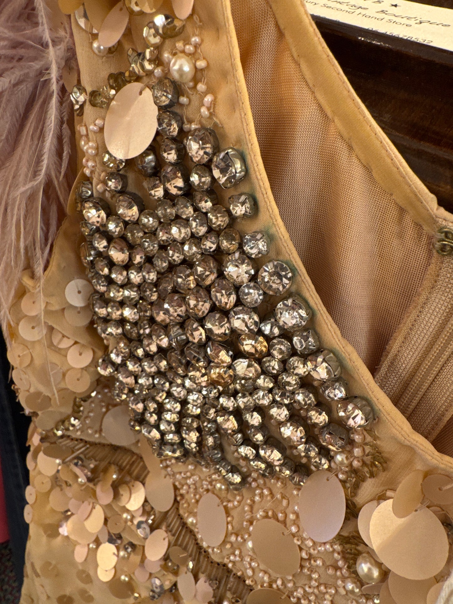 ABITO ELISABETTA FRANCHI CIPRIA CON RICAMI E PAILLETTES
