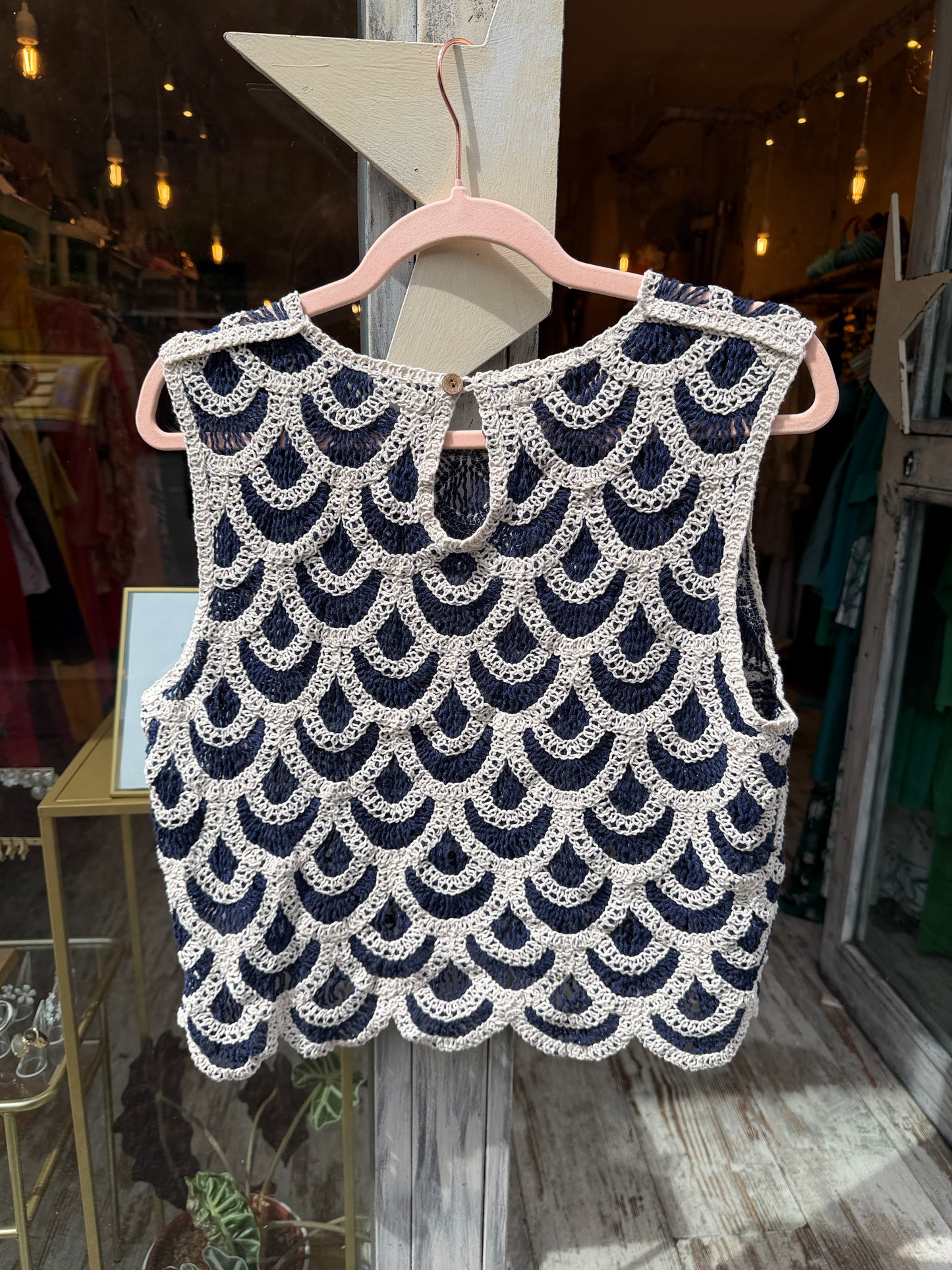 NEW COLLECTION - TOP MACRAMÈ BLU E PANNA