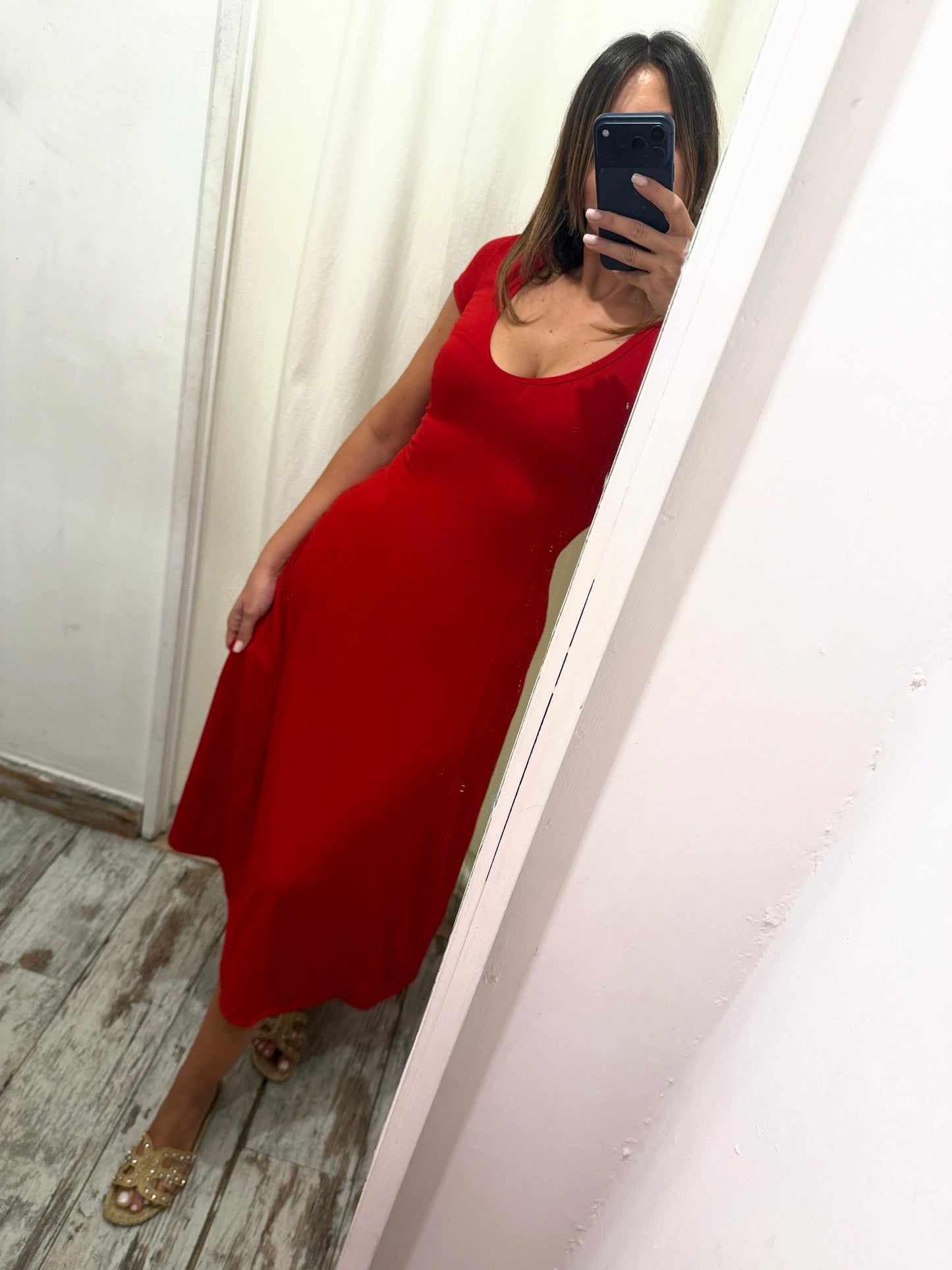 ABITO MIDI ROSSO A COSTINE