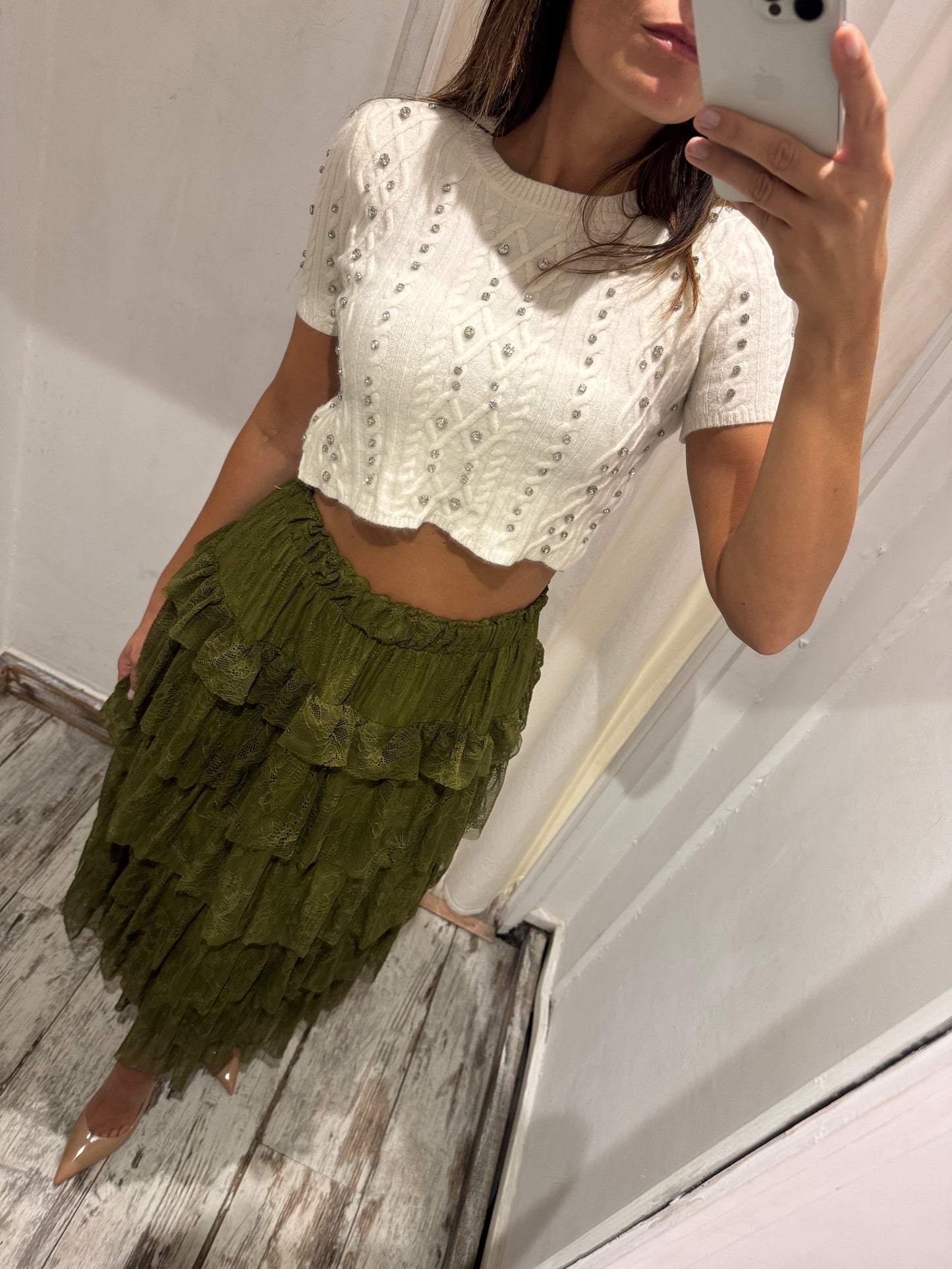 MAGLIA CROP PANNA CON PIETRE