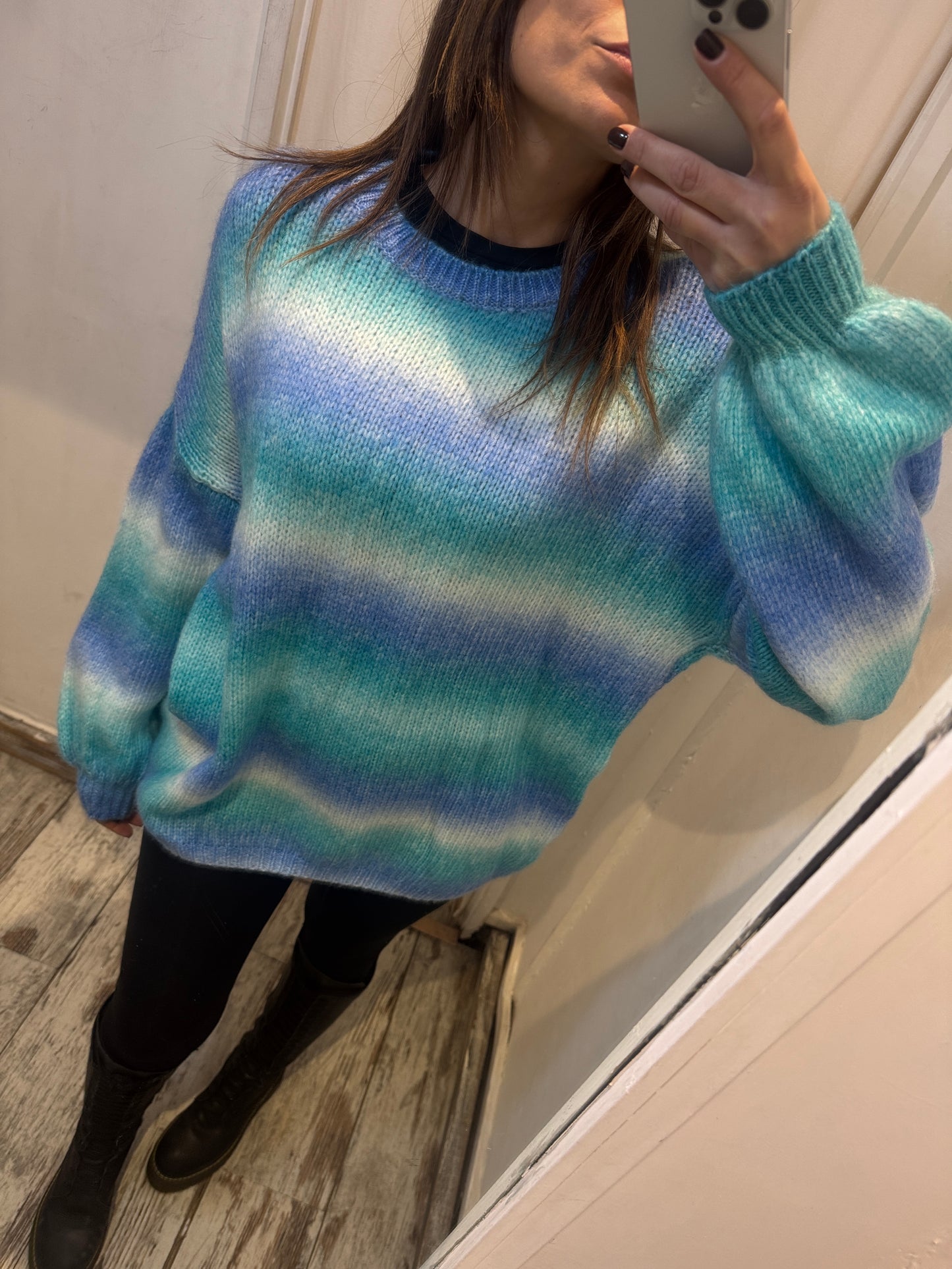 MAGLIA SFUMATA AZZURRA