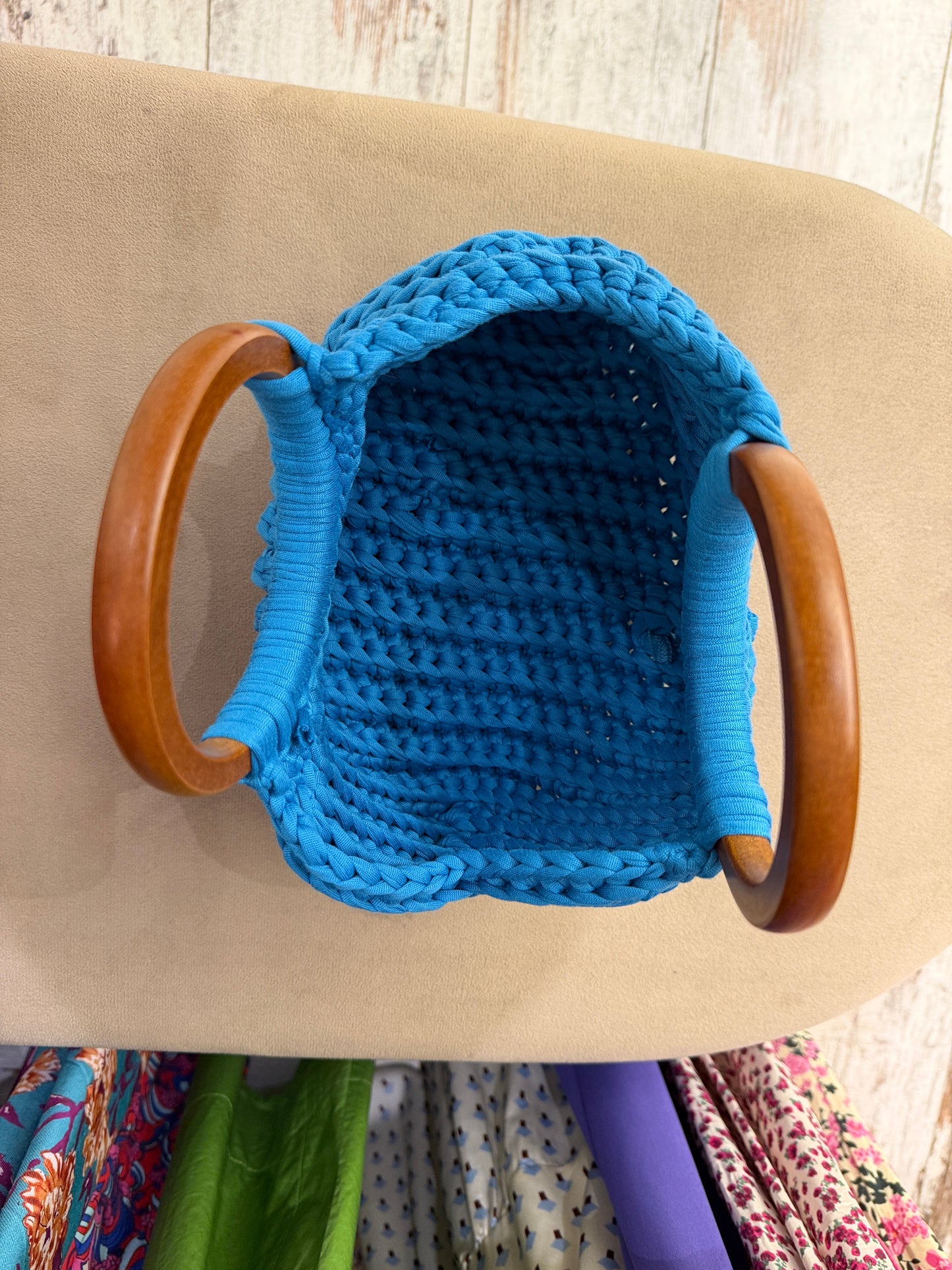 BORSA CROCHET TURCHESE MANICI LEGNO